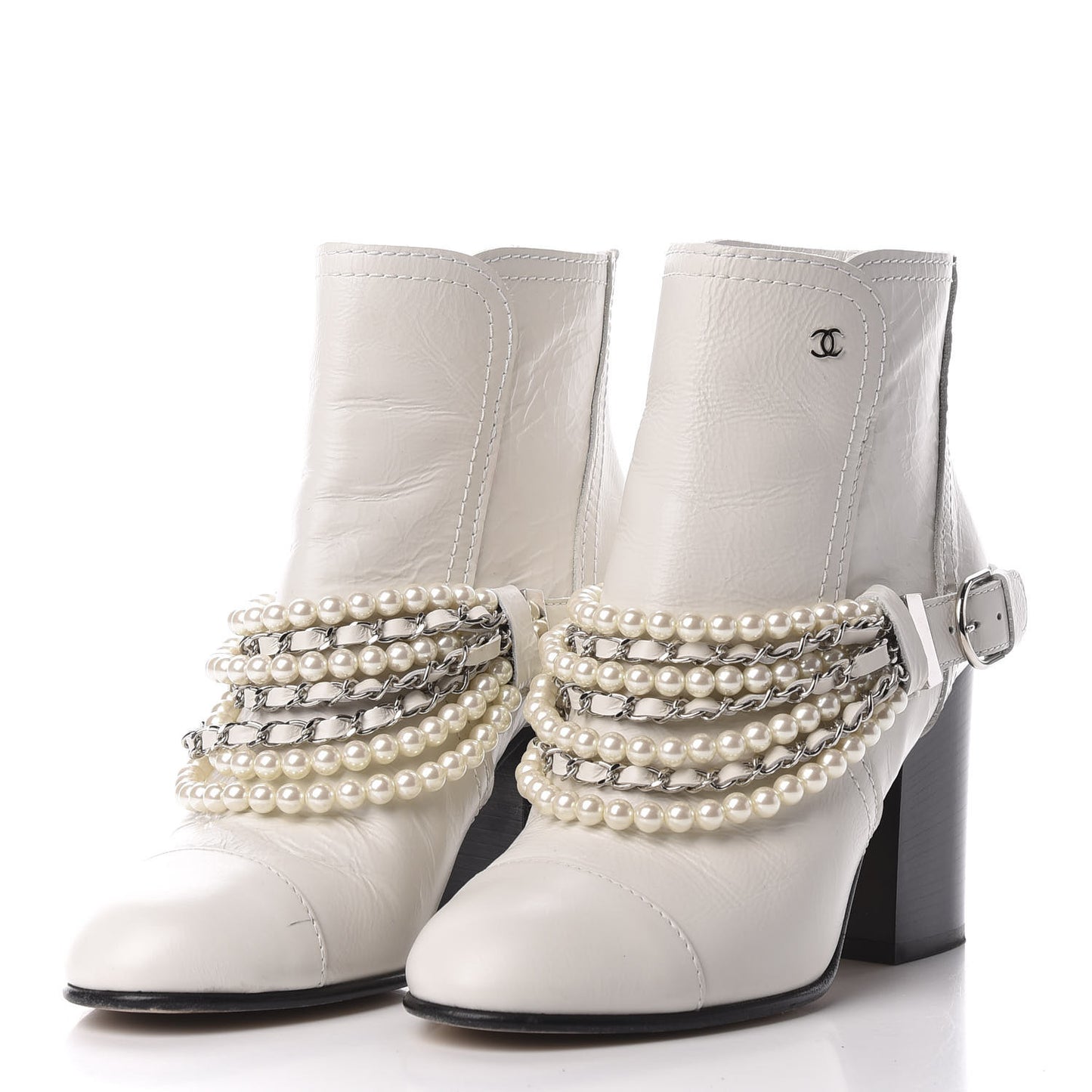 Crackled Calfskin Pearl Chain CC Short Boots 38.5 White