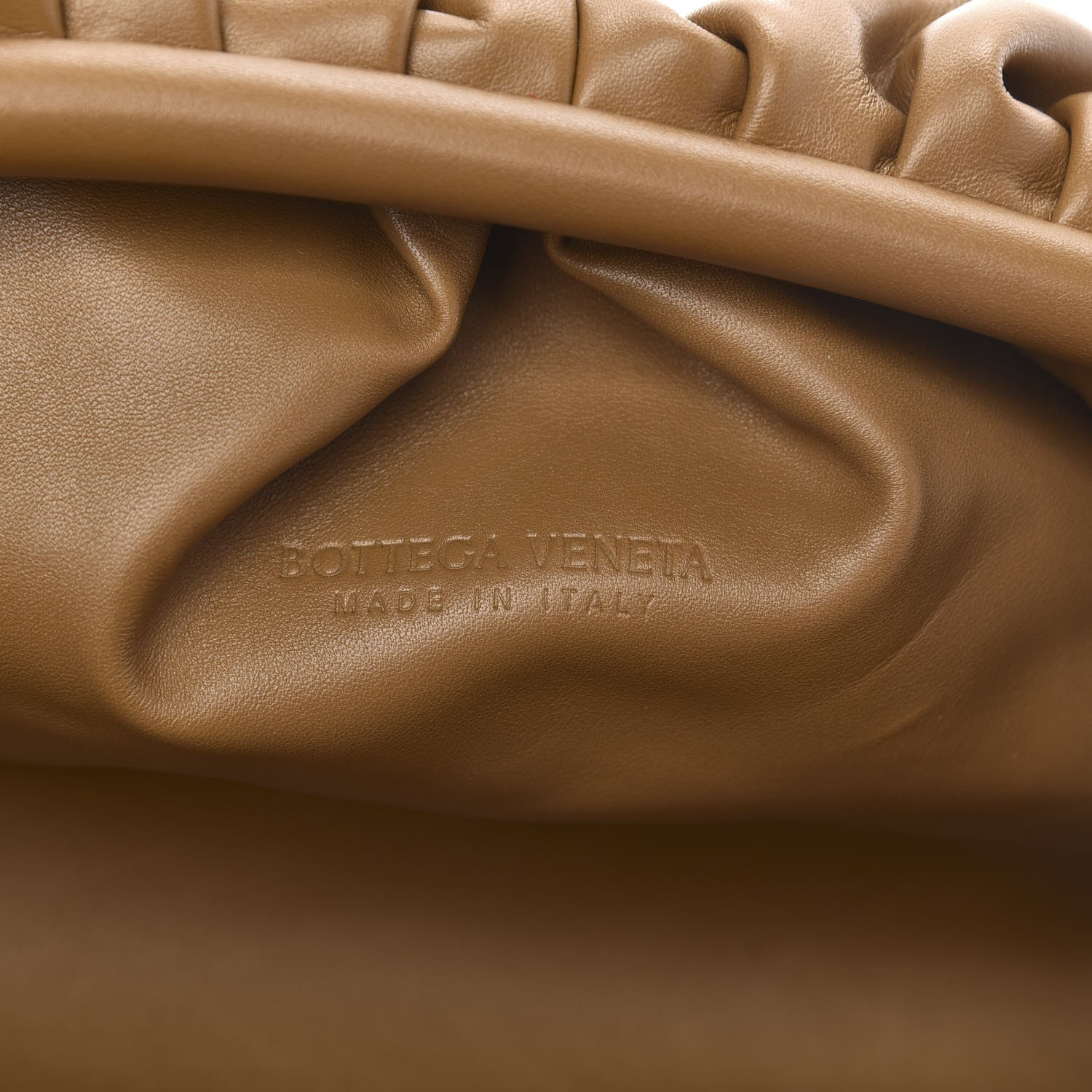 Bottega Veneta Smooth Butter Calf The Pouch Oversized Clutch Cammello 6 of 6