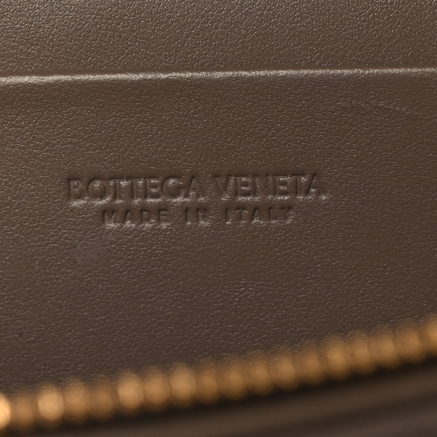 Bottega Veneta Calfskin Intrecciato Bang Bang Vanity Case Pinecone 6 of 11