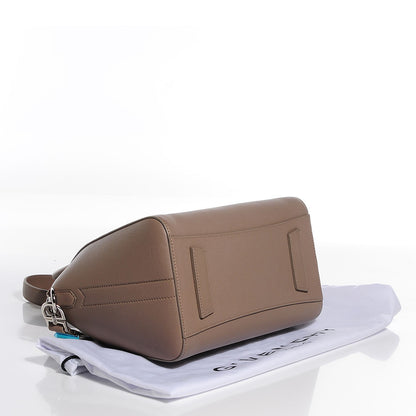 Givenchy Sugar Goatskin Small Antigona Dark Sand 4 of 10