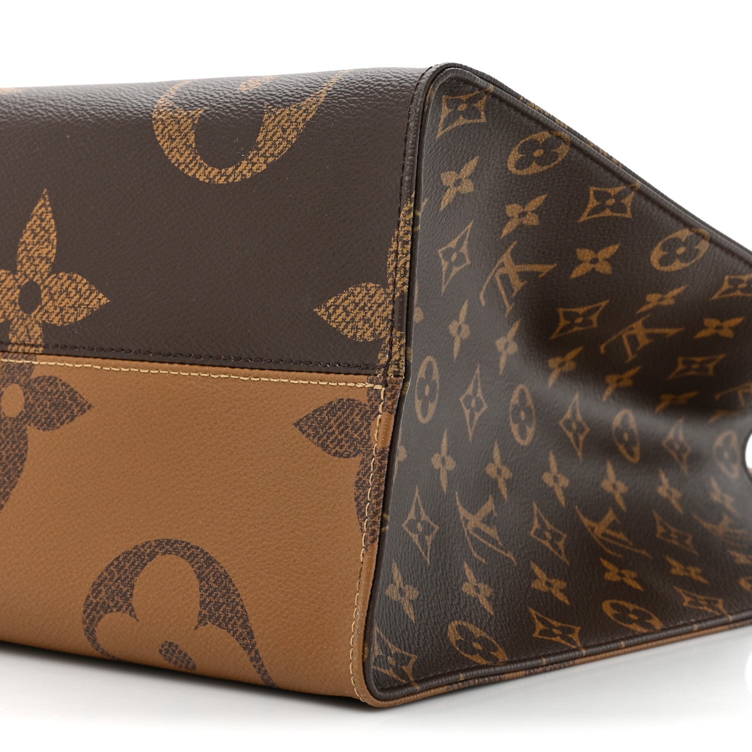 Louis Vuitton LOUIS VUITTON Reverse Monogram Giant Onthego GM 7 of 11