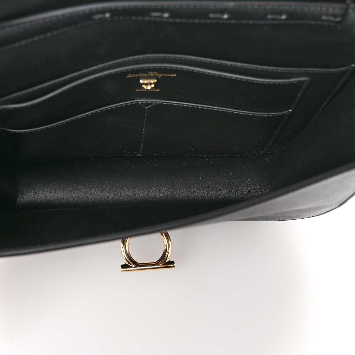 Hammered Calfskin Round Gancini Crossbody Bag Black