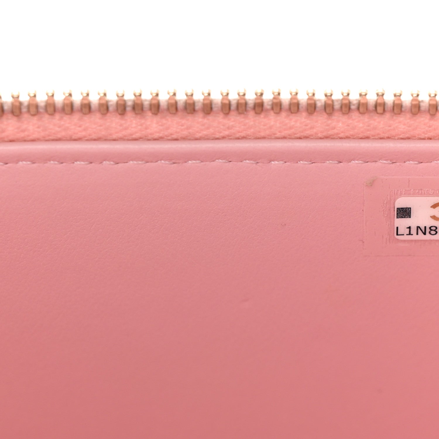 Chanel Lambskin Quilted Pearl Enamel Small Vanity Case With Chain Light Pink 7 of 10