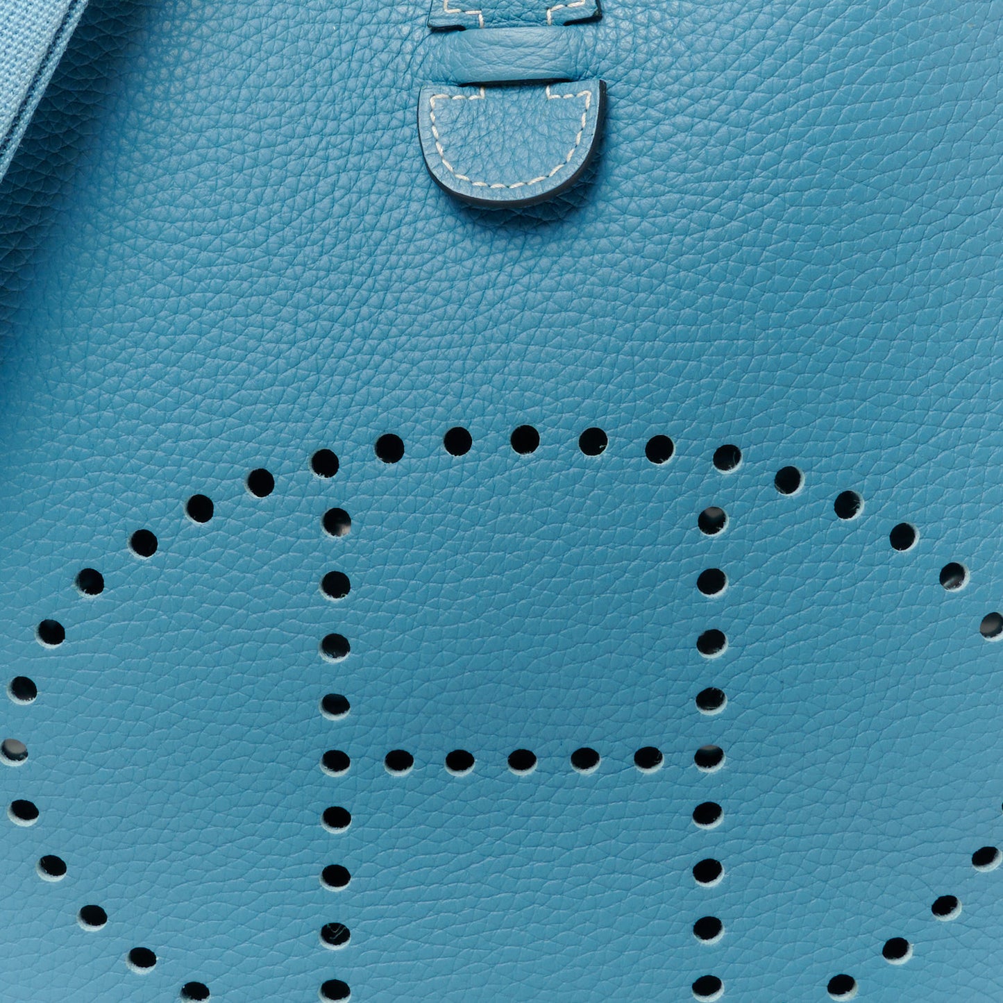 Taurillon Clemence Evelyne III PM Blue Jean