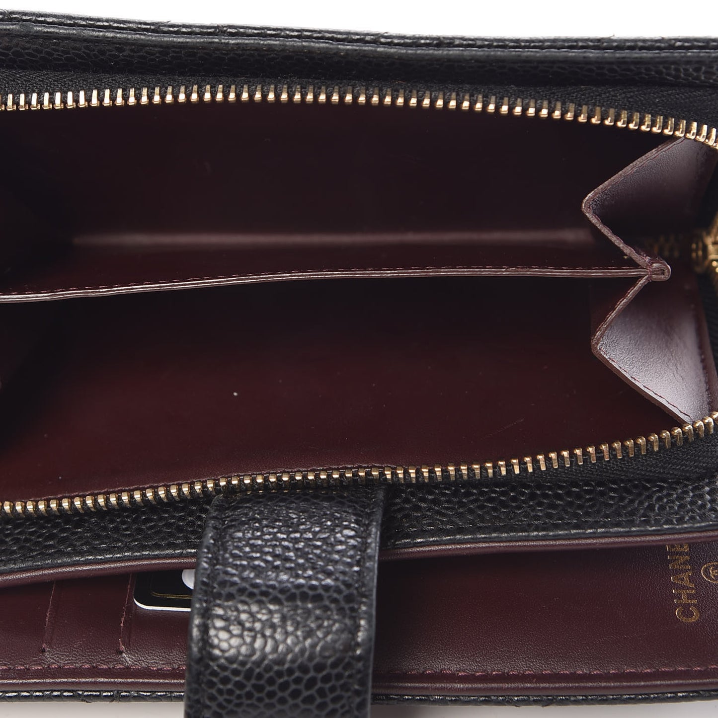 Caviar Quilted Zipped Pocket Wallet Black