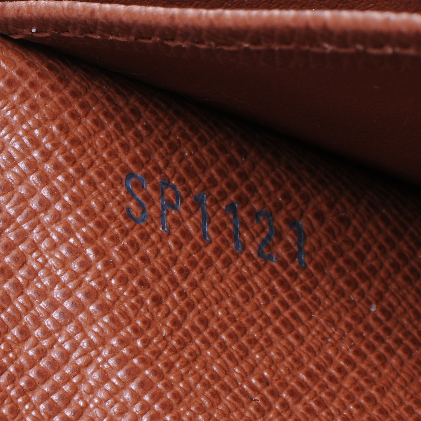Louis Vuitton Monogram Etoile Sarah Wallet 7 of 8