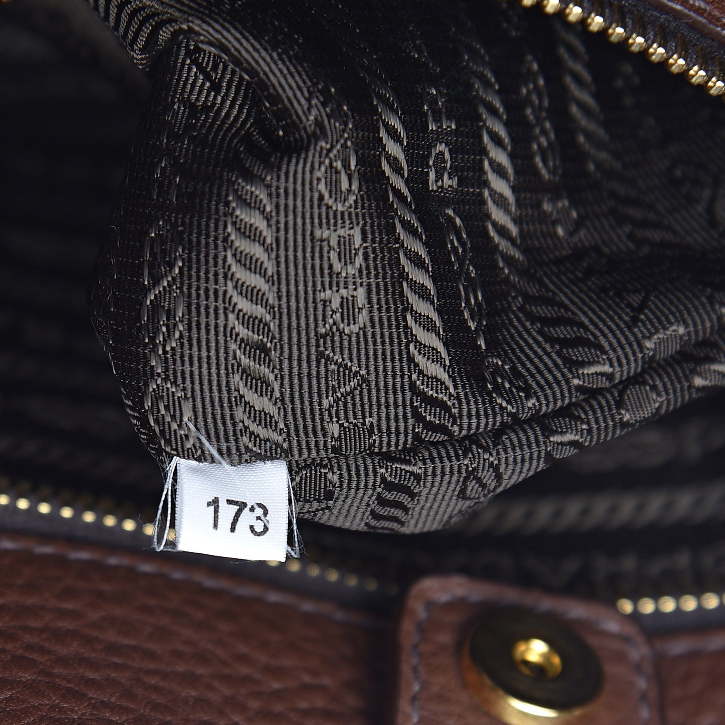 Vitello Daino Shoulder Bag Bruciato