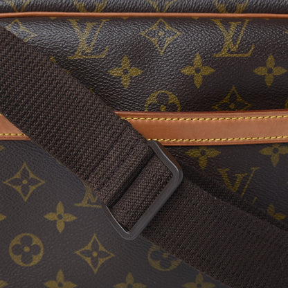 Louis Vuitton Monogram Reporter PM 9 of 15