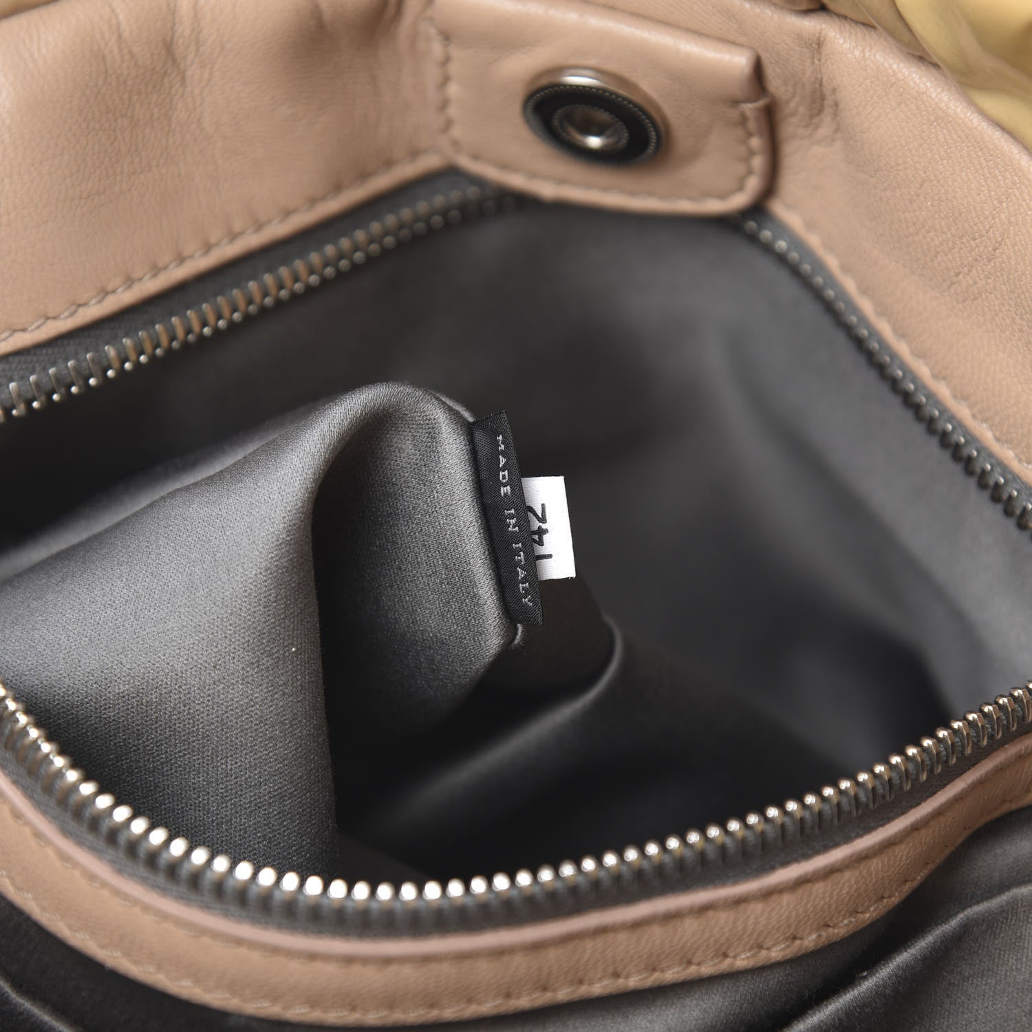 Miu Miu Vernice Gathered Tote Beige 7 of 13