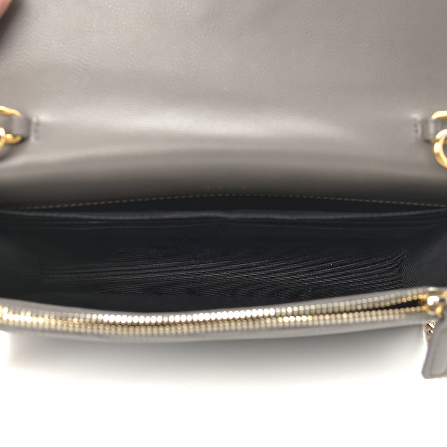 Saint Laurent Grain De Poudre Matelasse Chevron Monogram Envelope Chain Wallet Coal 5 of 15