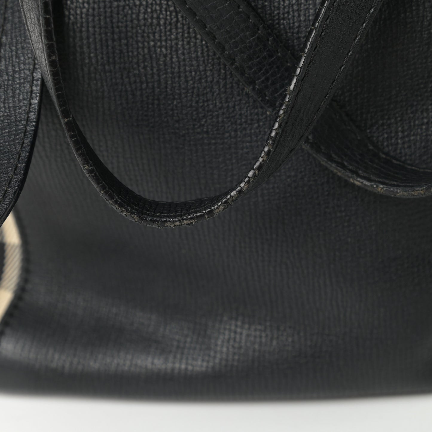 Grainy Calfskin House Check Small Canterbury Black