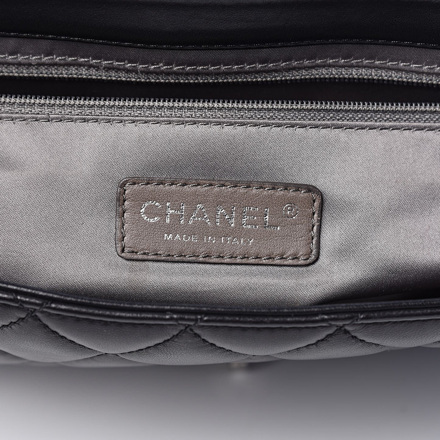 Lambskin Quilted Jumbo Coco Rain Flap Black