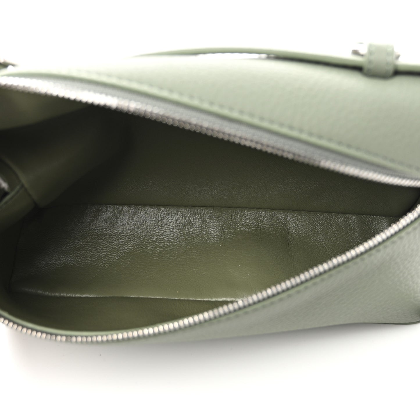 Grained Calfskin L19 Extra Pocket Pouch Sage Brush Leaves