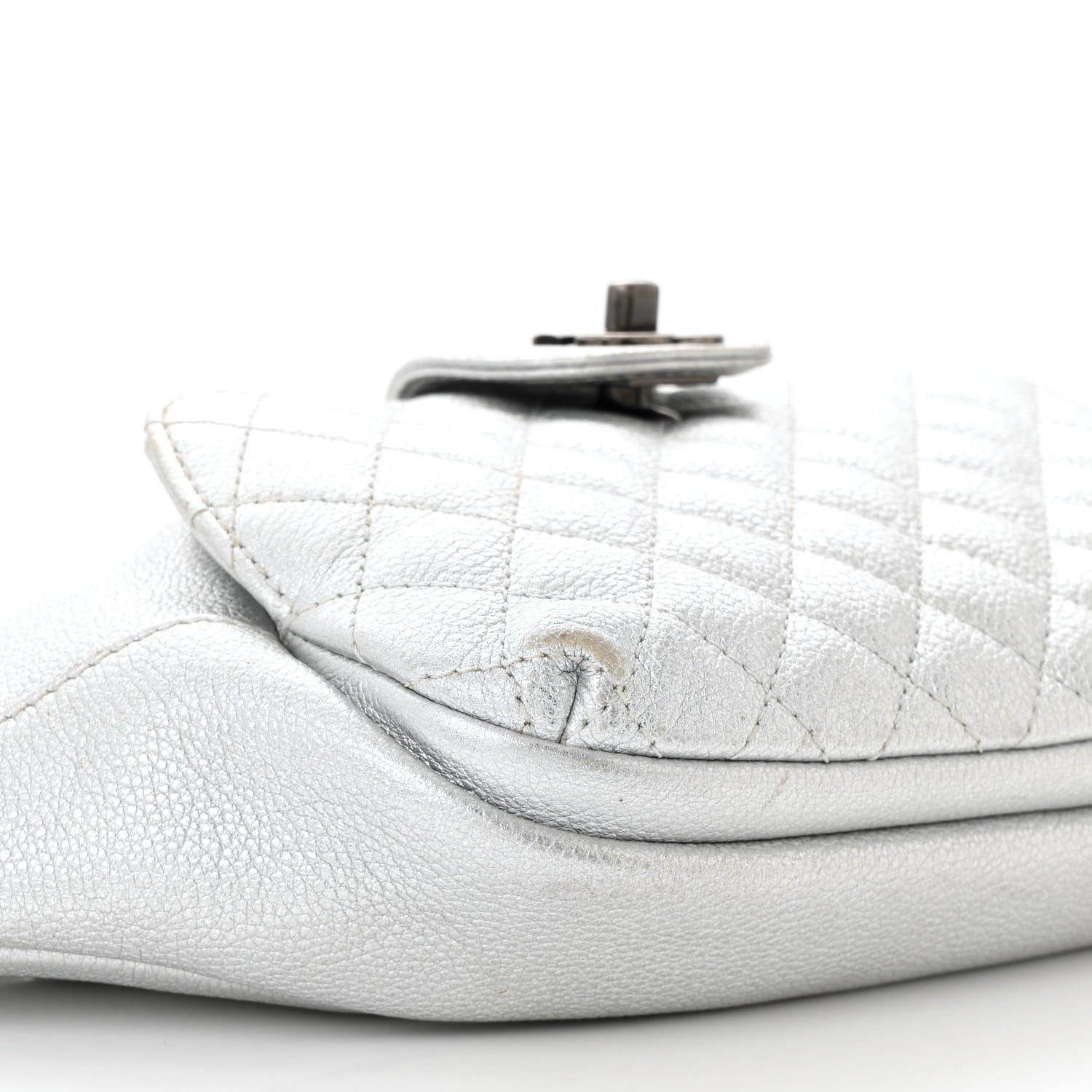 Chanel Metallic Grained Calfskin Quilted Casual Rock Waist Bag Fanny Pack Silver 9 of 15