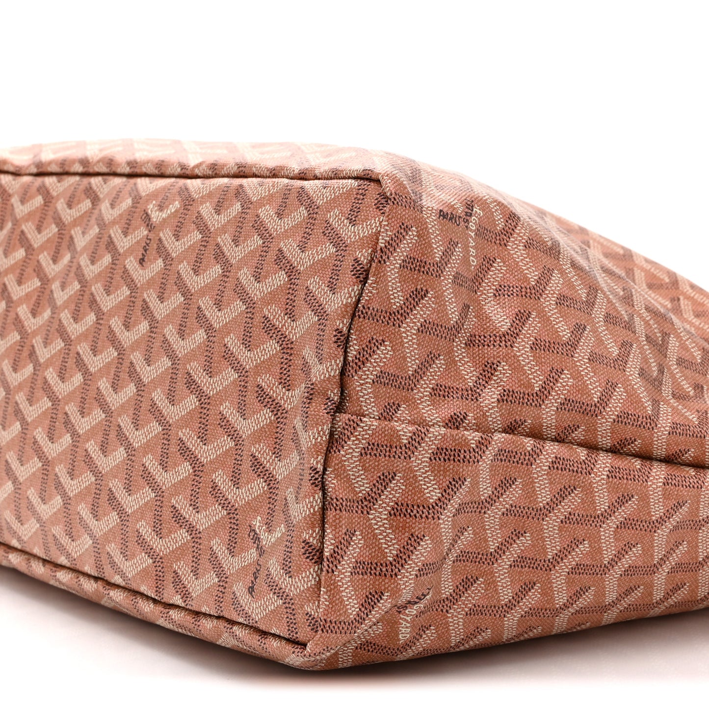 Iridescent Goyardine Saint Louis PM Pearly Coral