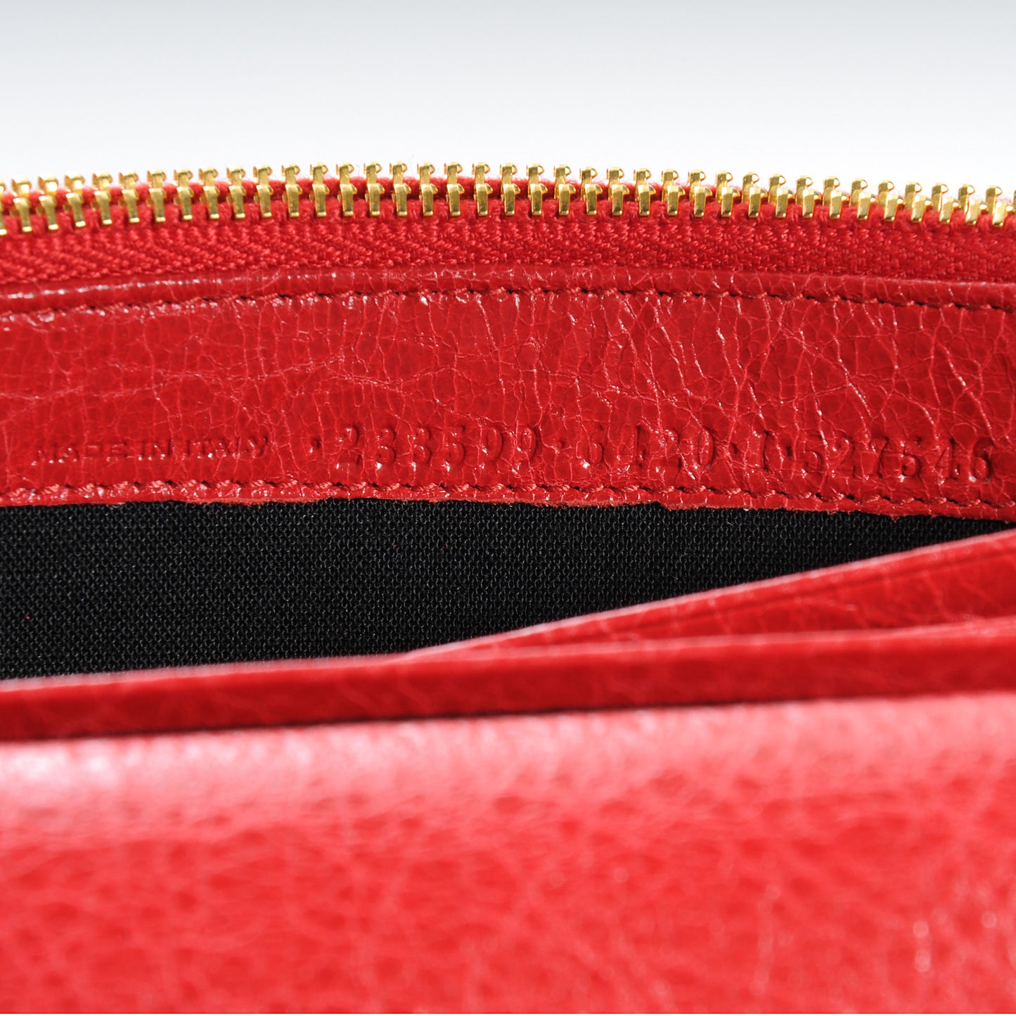 Agneau Giant Gold Money Wallet Rouge Cardinal