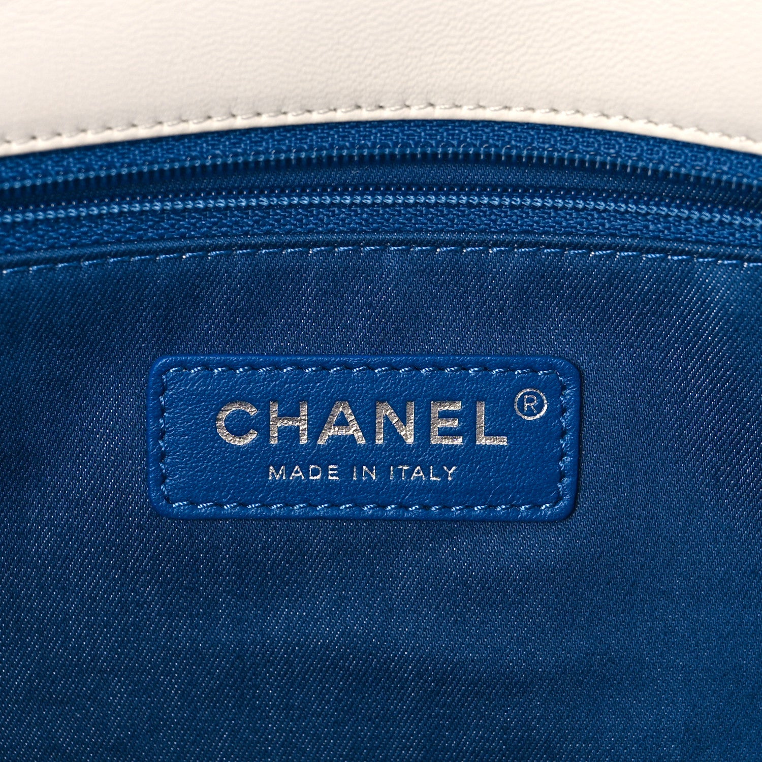 Chanel Mixed Fibers Lambskin Venise Biarritz Flap Bag Multicolor White 6 of 9