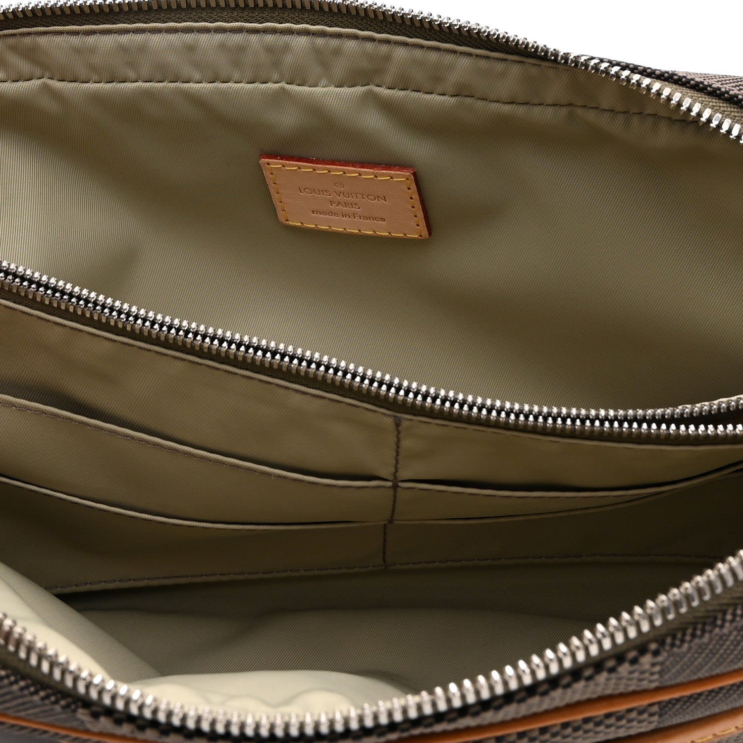 Louis Vuitton Damier Geant Acrobat Terre 5 of 9