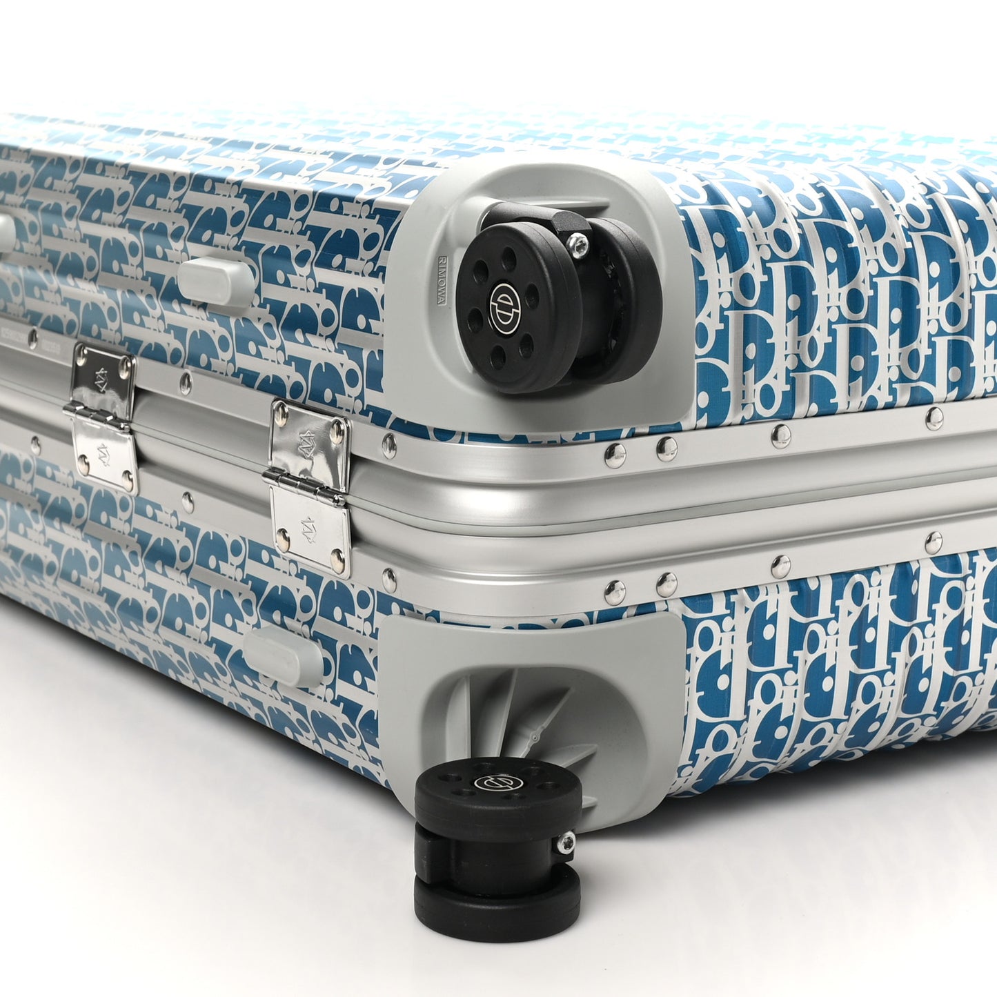 X RIMOWA Aluminum Gradient Cabin Luggage Blue Multi