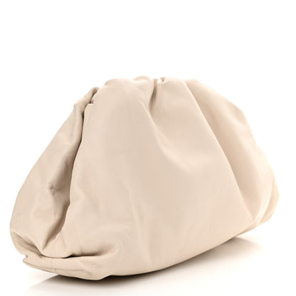 Bottega Veneta Smooth Butter Calf The Pouch Oversized Clutch Plaster 3 of 10