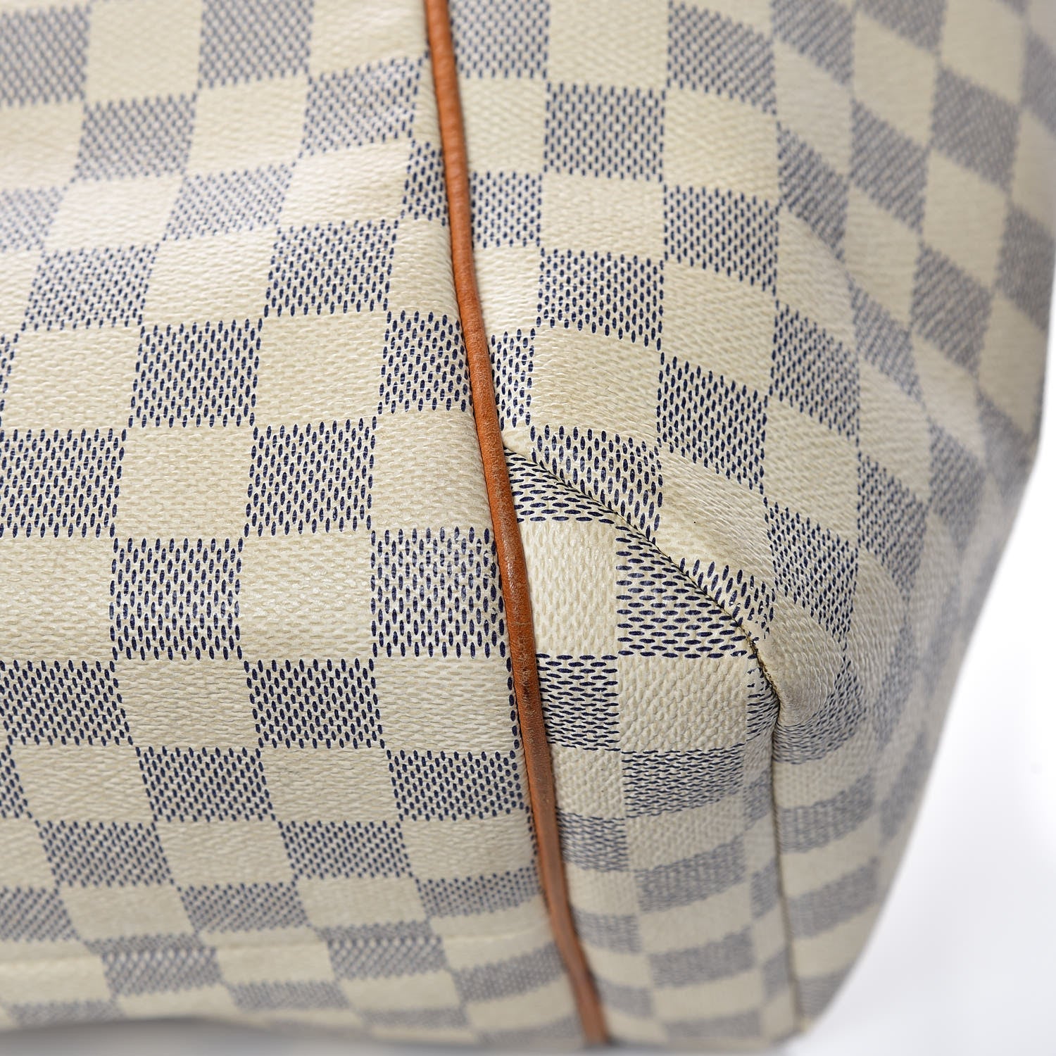 Louis Vuitton Damier Azur Totally MM 21 of 28