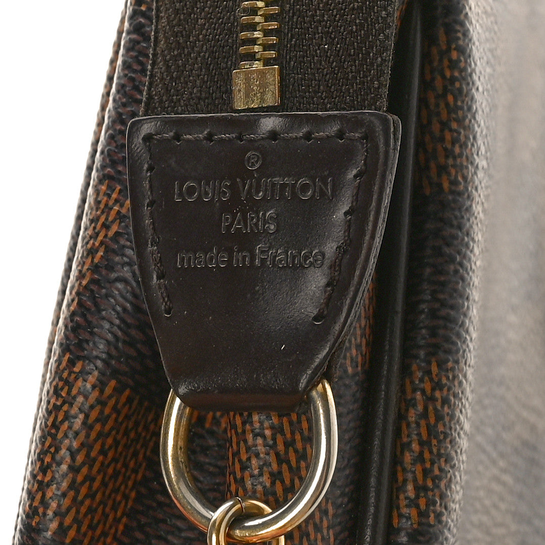 Damier Ebene Eva Clutch