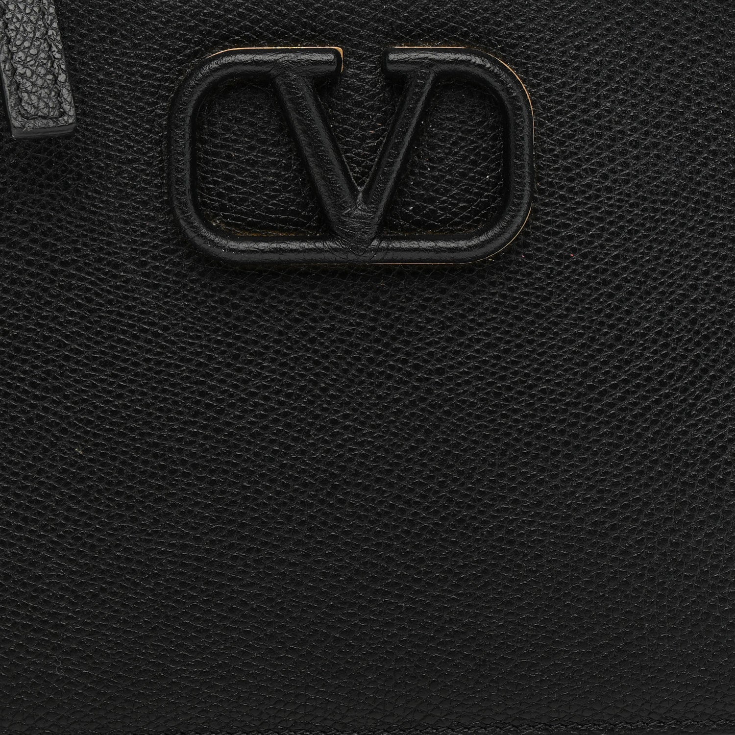 Valentino Garavani Grainy Calfskin VSling Clutch Black 7 of 9