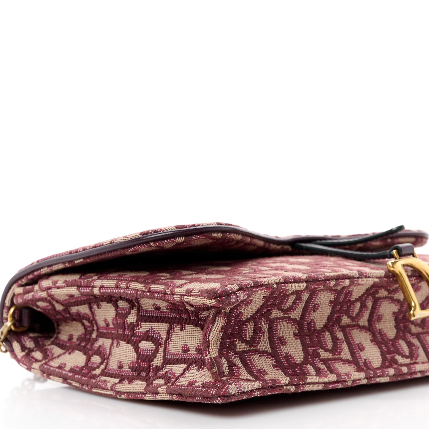 Oblique Saddle Chain Pouch Burgundy