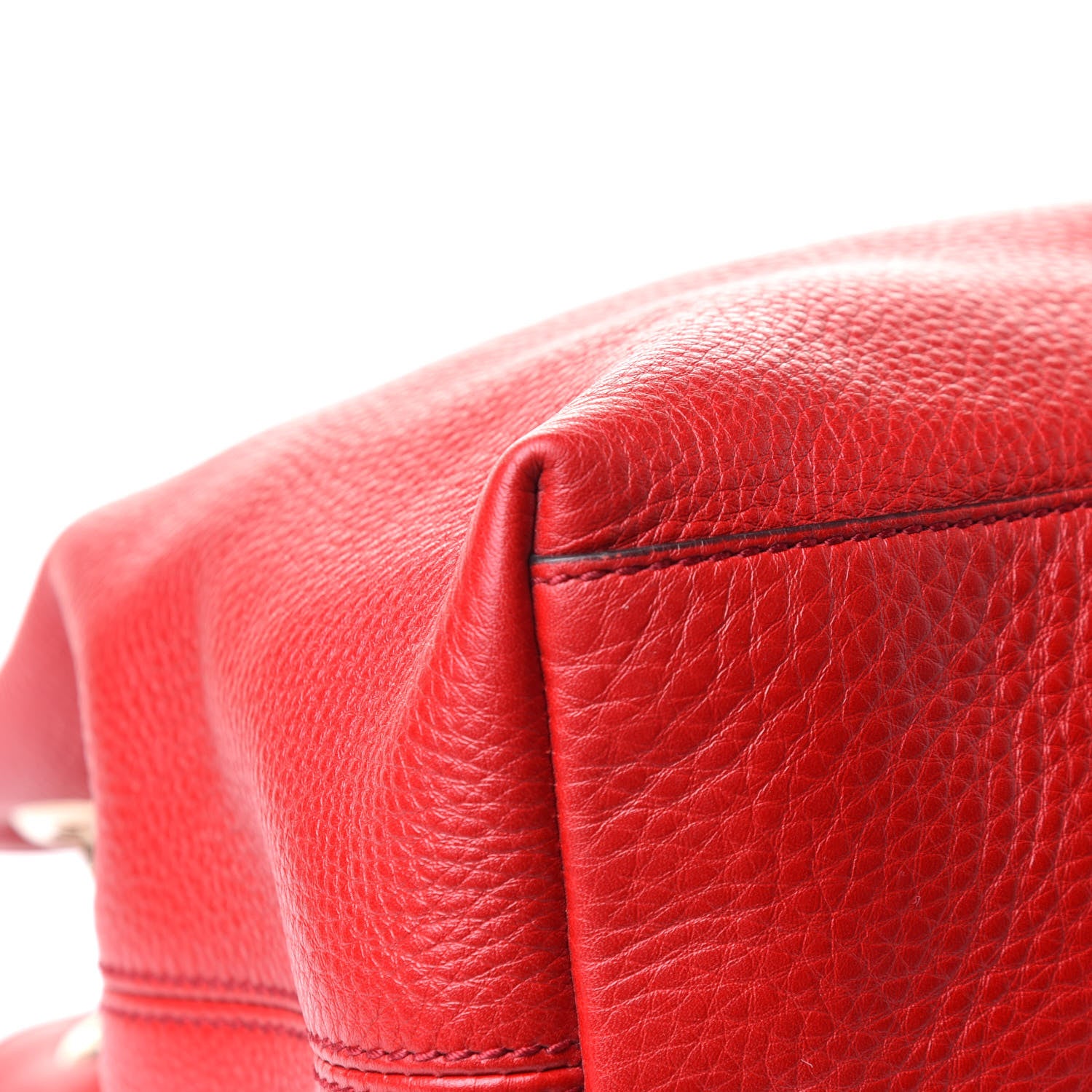 Gucci Pebbled Calfskin Medium Soho Chain Shoulder Bag Tabasco Red 10 of 13