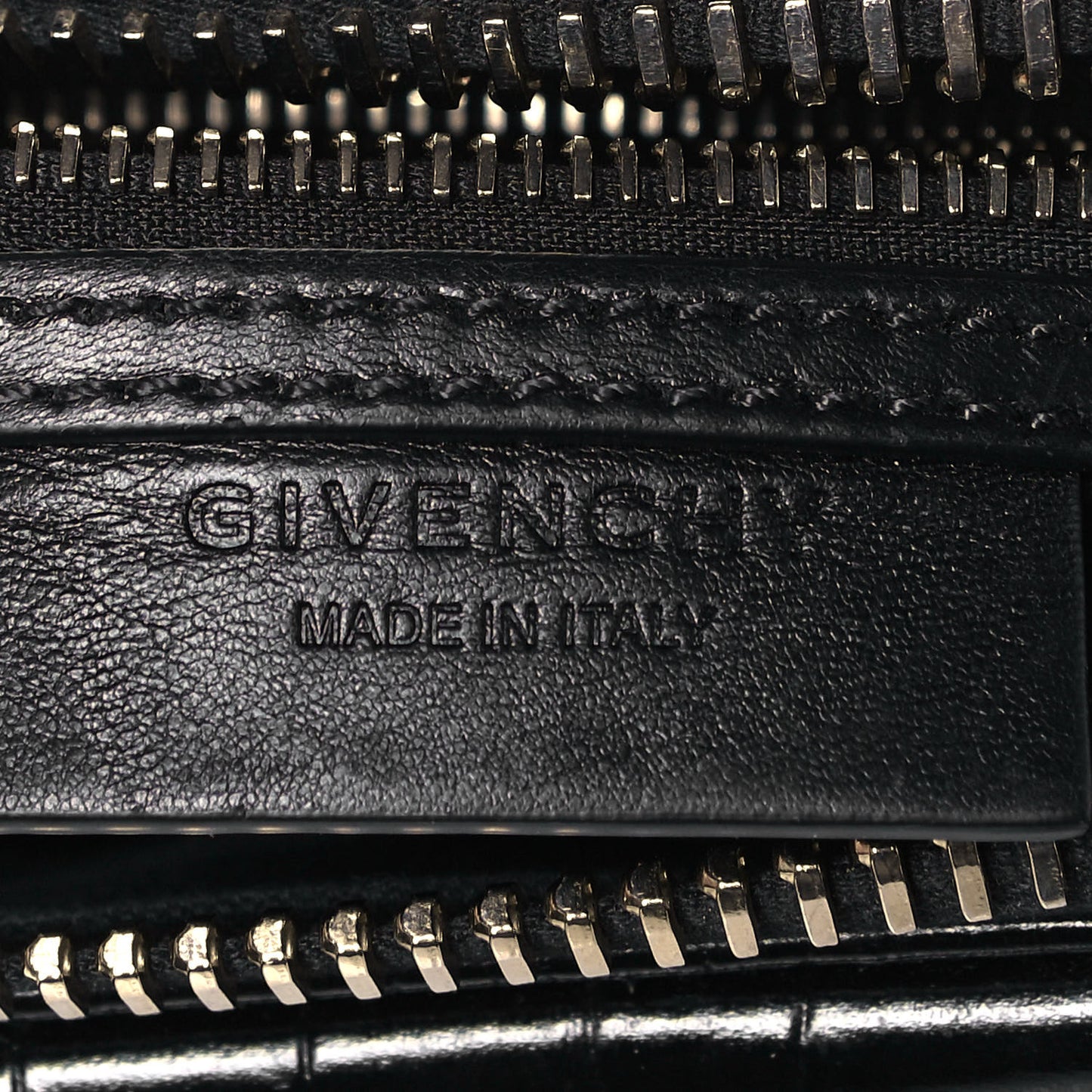 Calfskin Crocodile Embossed Mini Antigona Black