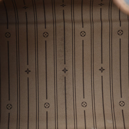 Louis Vuitton Monogram Delightful MM 9 of 17