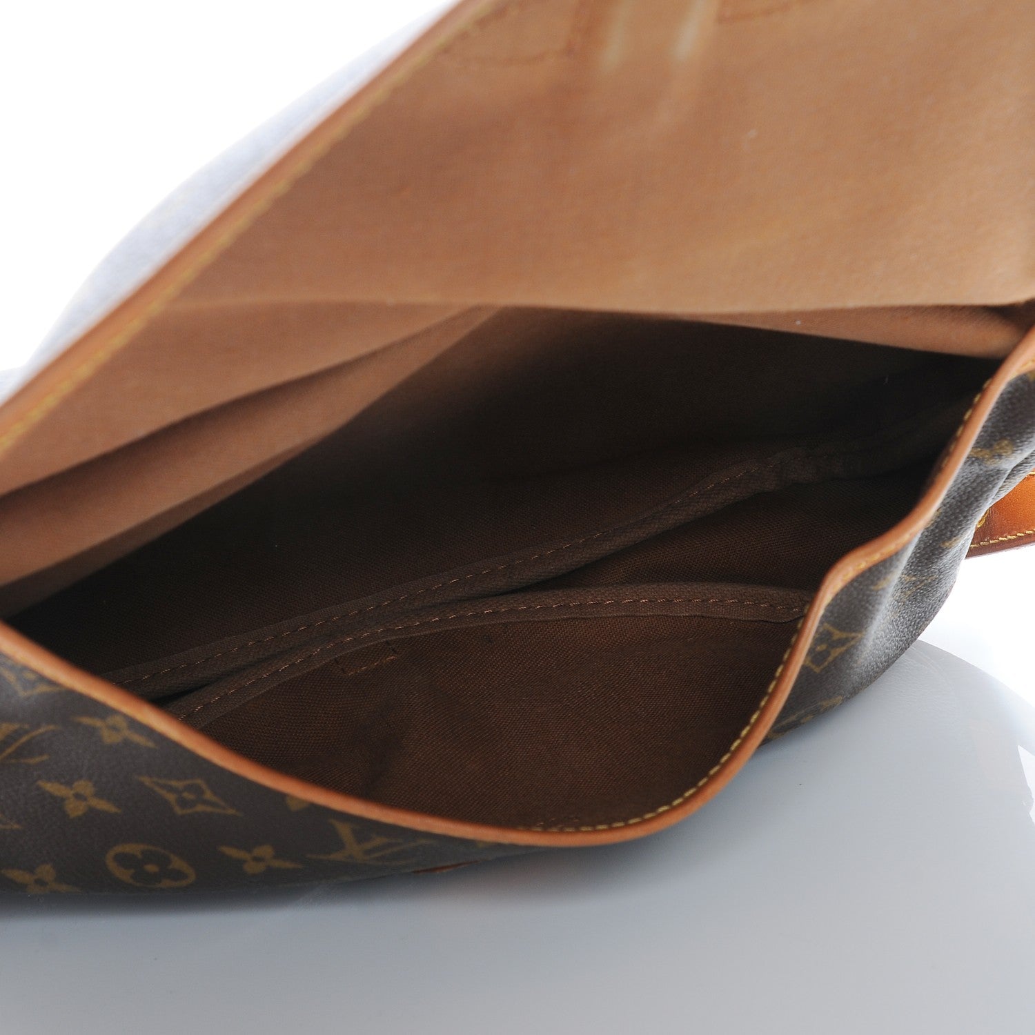 Louis Vuitton Monogram Saumur 30 9 of 11