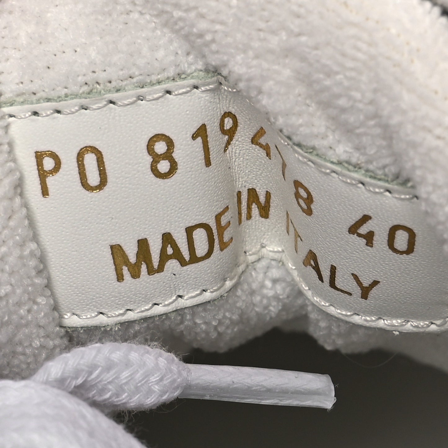 Calfskin Perforated SL61 Sneakers 40 White