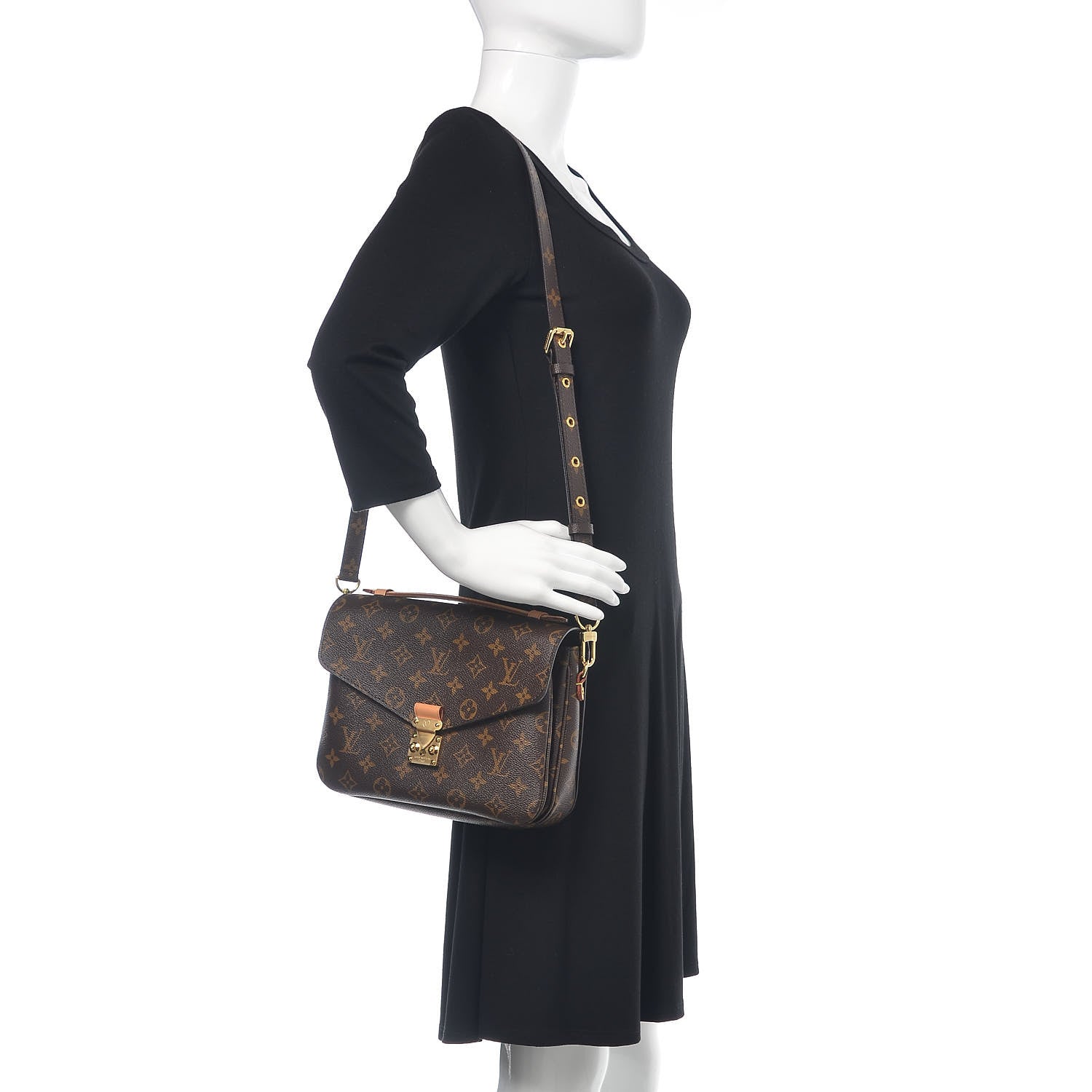 Louis Vuitton Monogram Pochette Metis 2 of 10