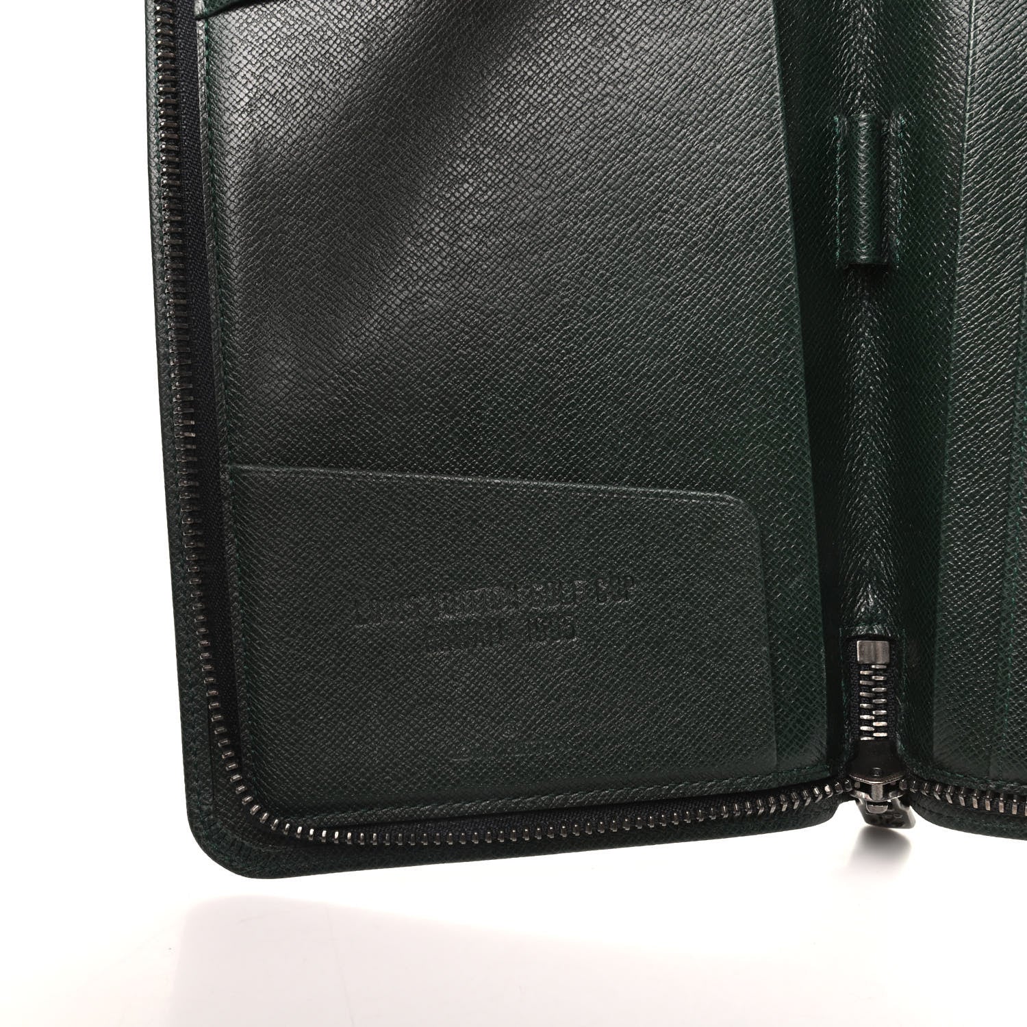 Louis Vuitton Taiga Travel Organizer Wallet Epicea 6 of 8