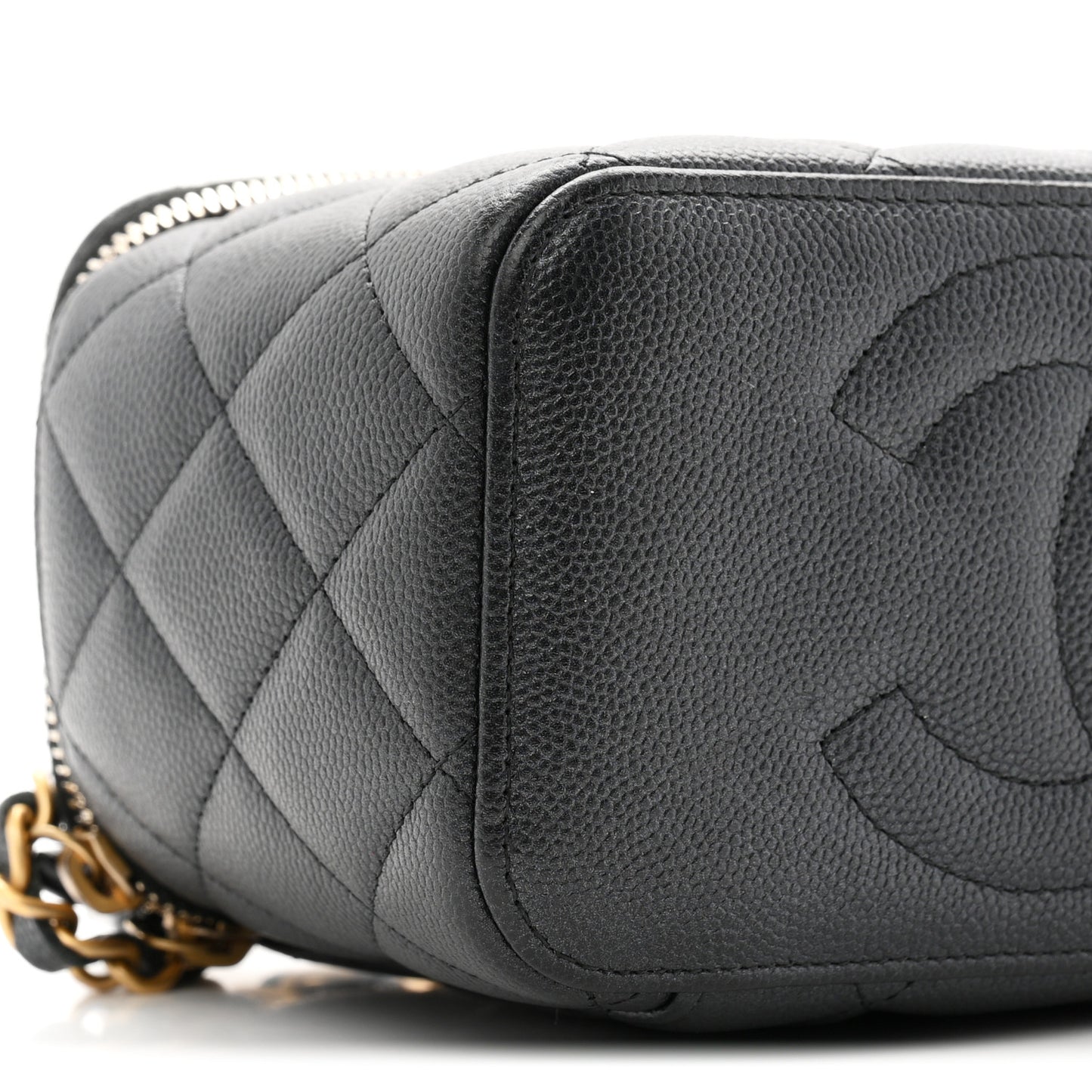 Pearly Caviar Quilted Fit For You Small Vanity Case With Chain Black