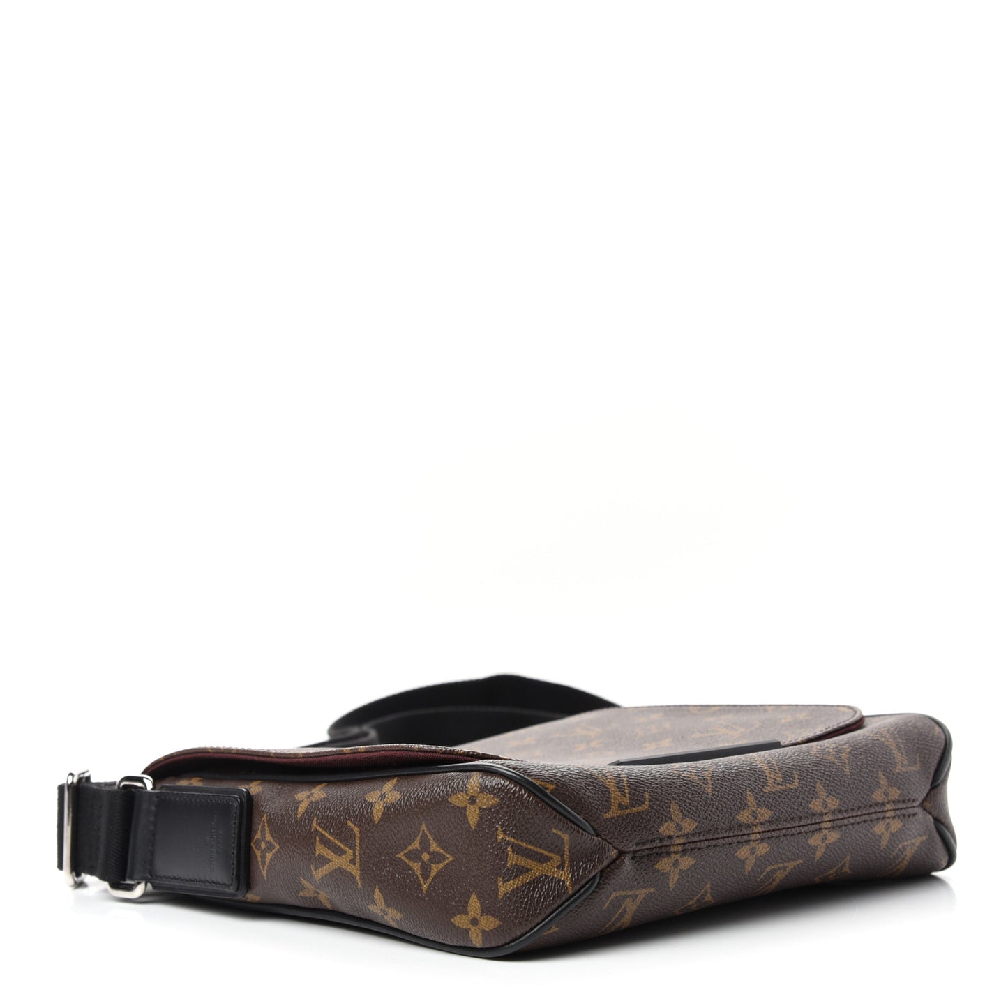 Monogram Macassar District PM