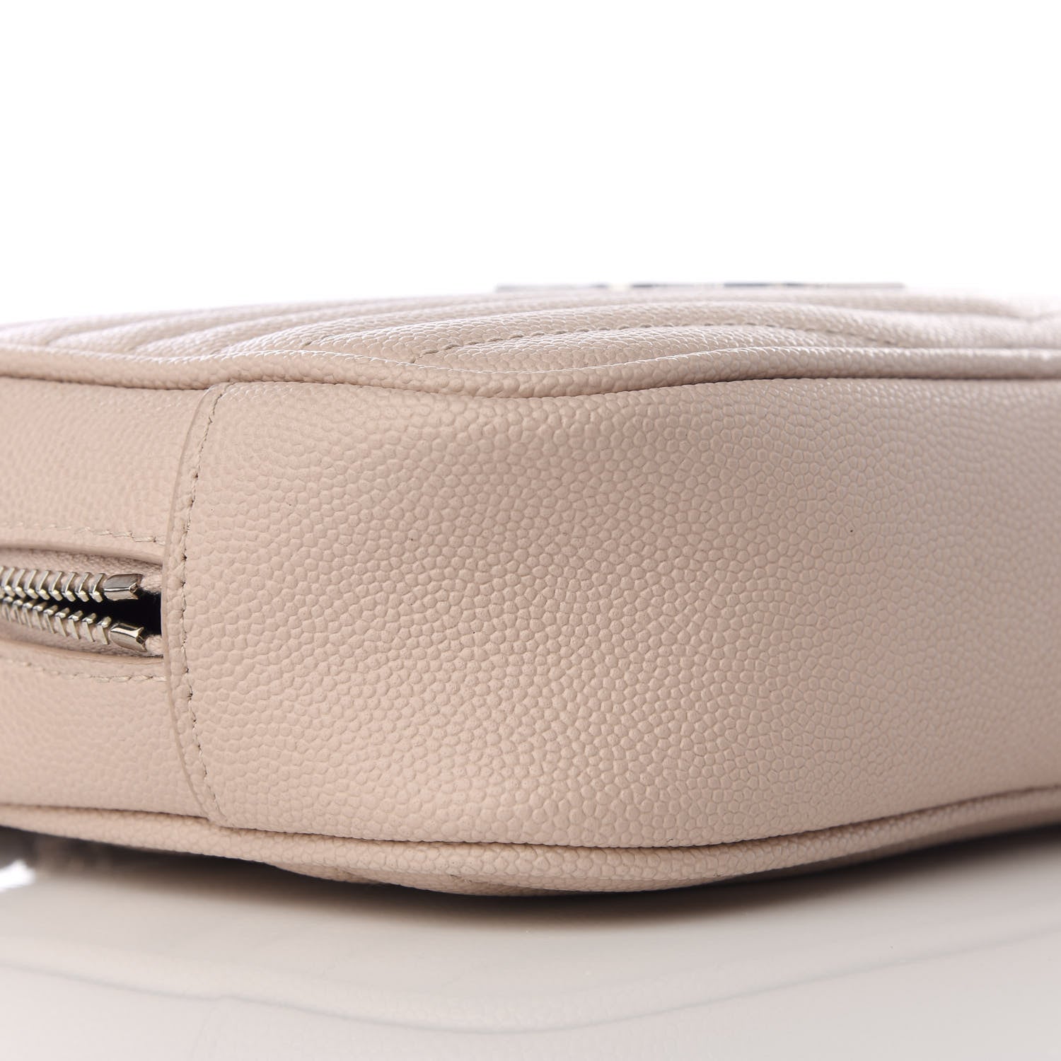 Saint Laurent Grain De Poudre Matelasse Monogram Mini Lou Camera Bag Marble Pink 5 of 8