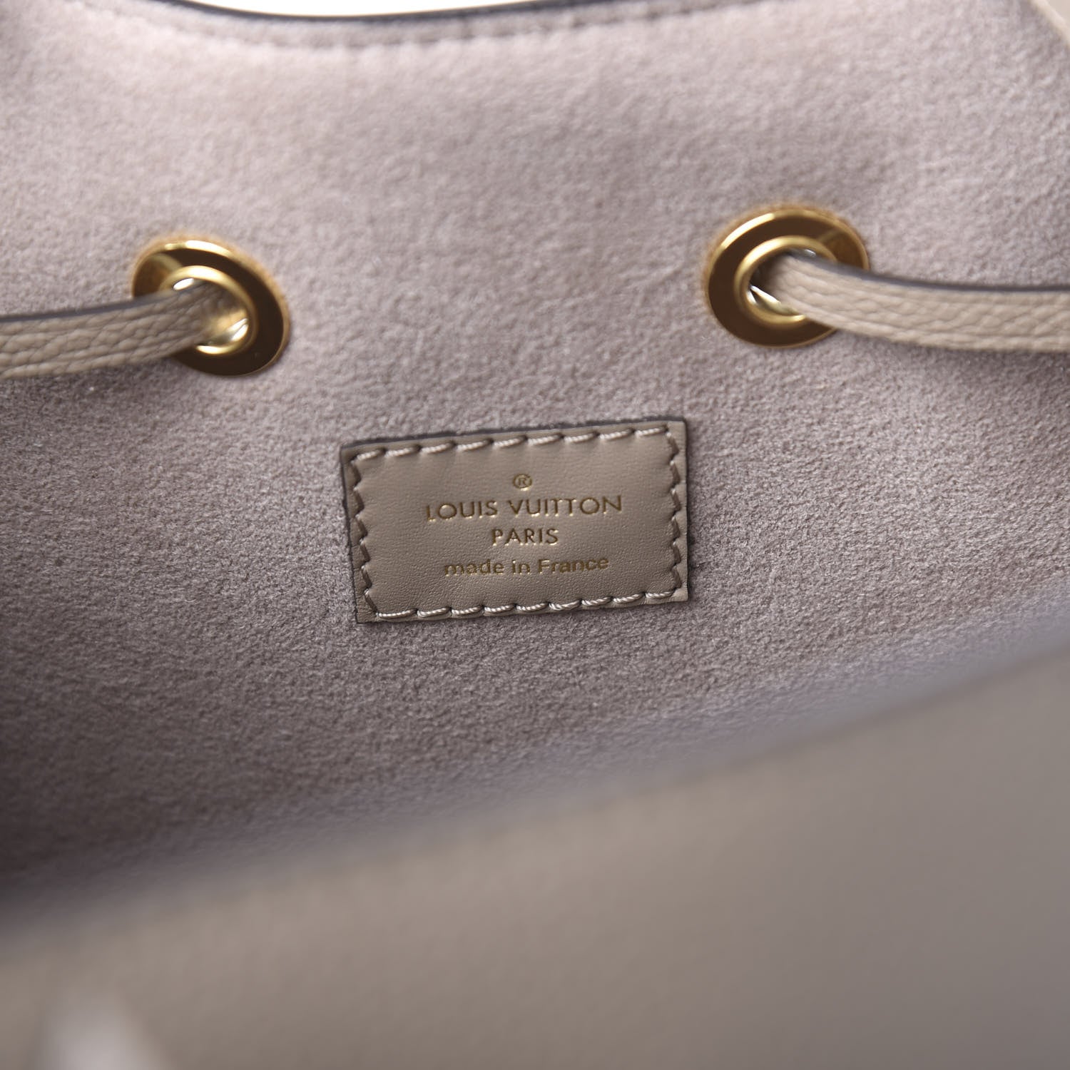 Louis Vuitton Empreinte Monogram Giant Neonoe MM Tourterelle Creme 6 of 9
