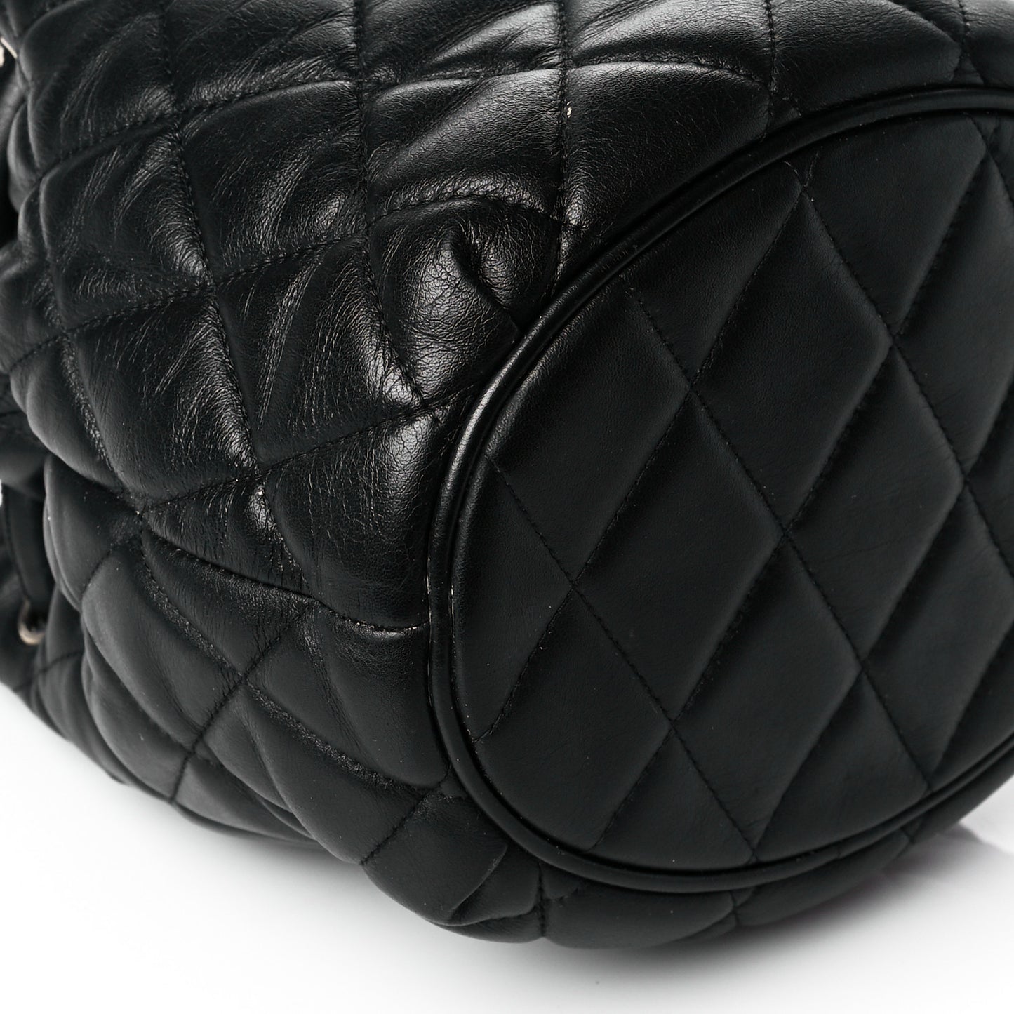 Nappa Calfskin Quilted Touch B Bucket Bag Black