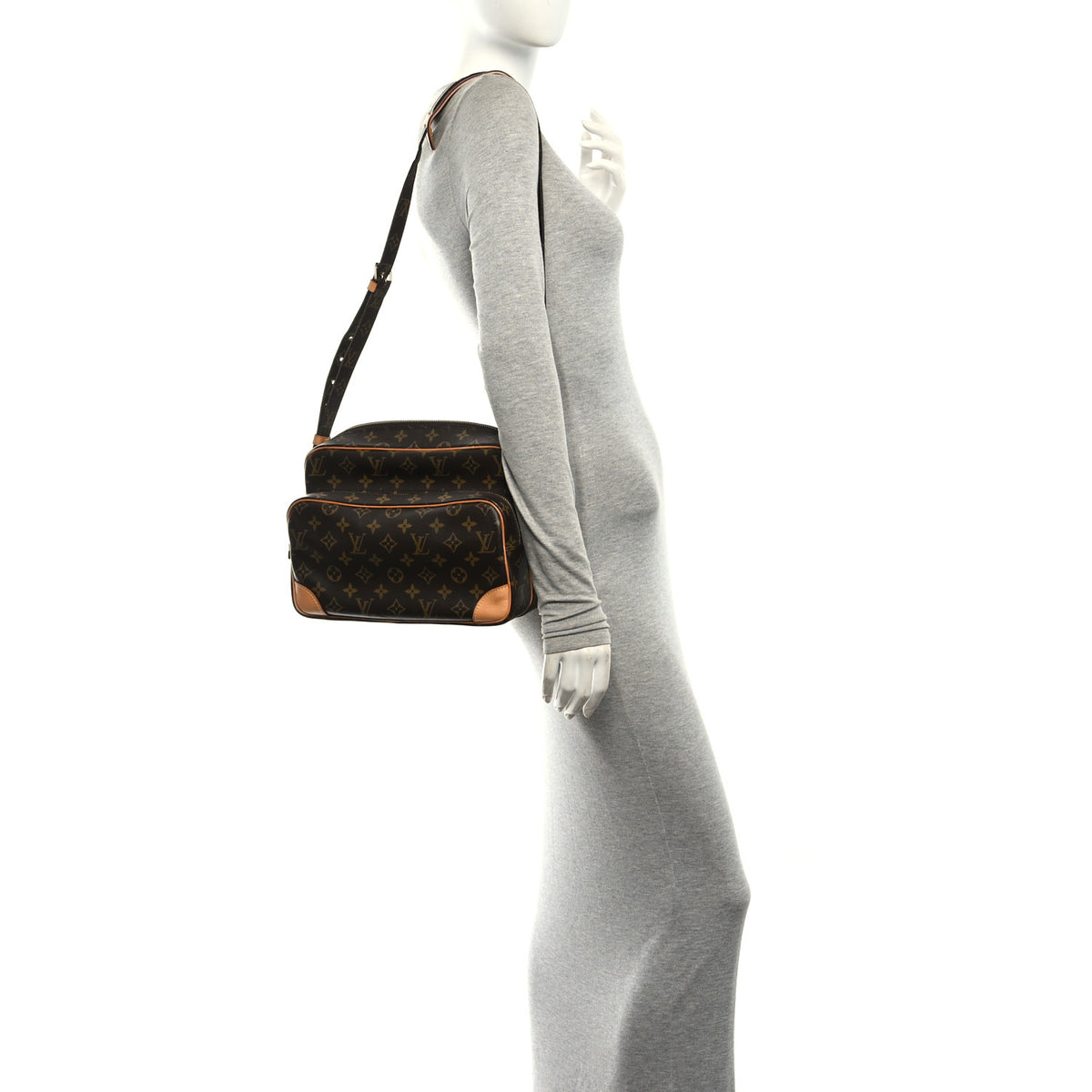 Louis Vuitton Monogram Nil 28 2 of 10