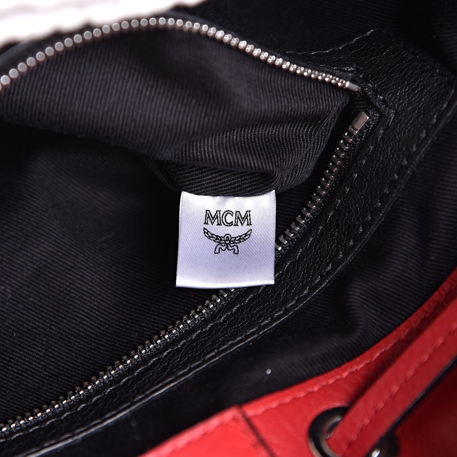 MCM Calfskin Ottomar Klara Bucket Black 7 of 14