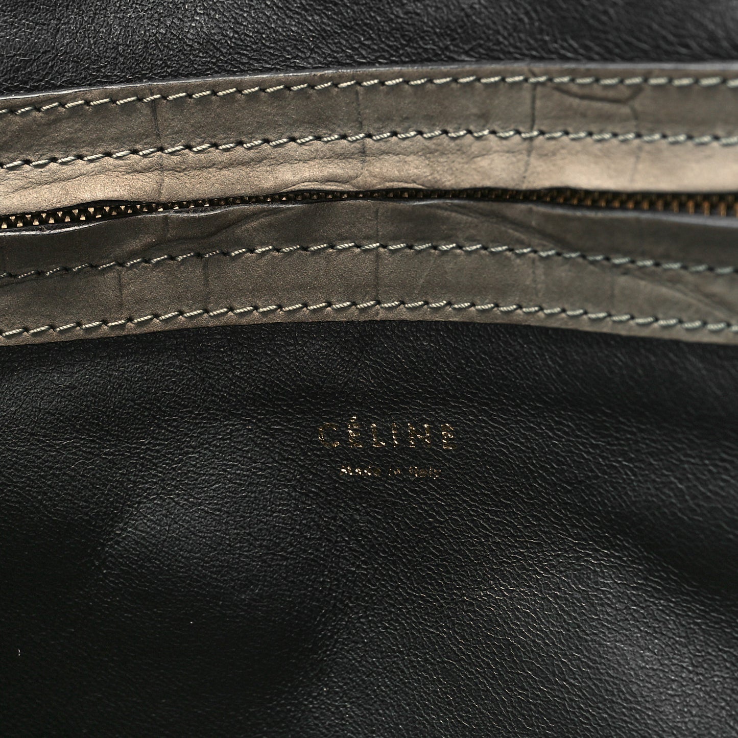 Crocodile Embossed Nubuck Medium Phantom Luggage Grey