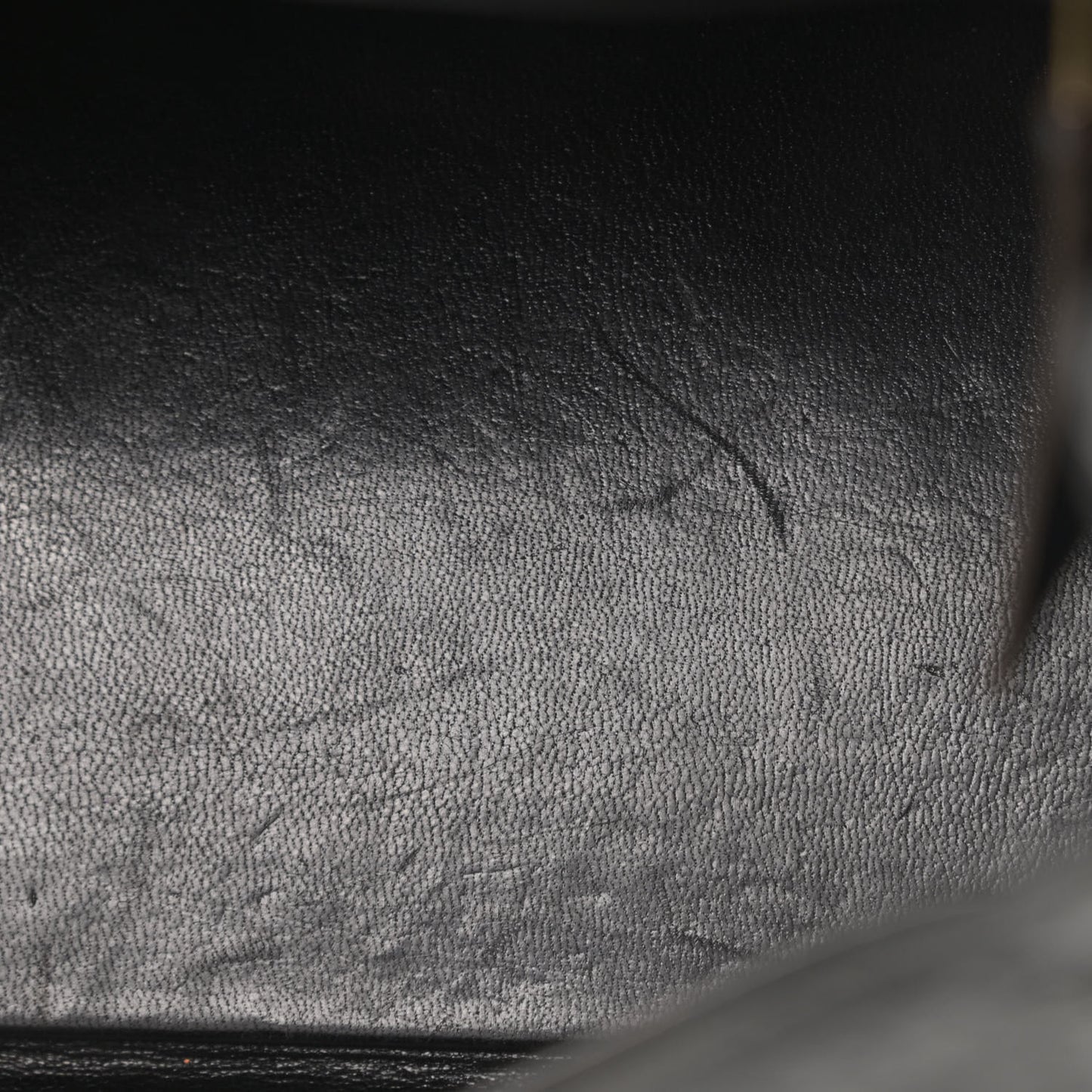 Shiny Crocodile Kelly Sellier 32 Black