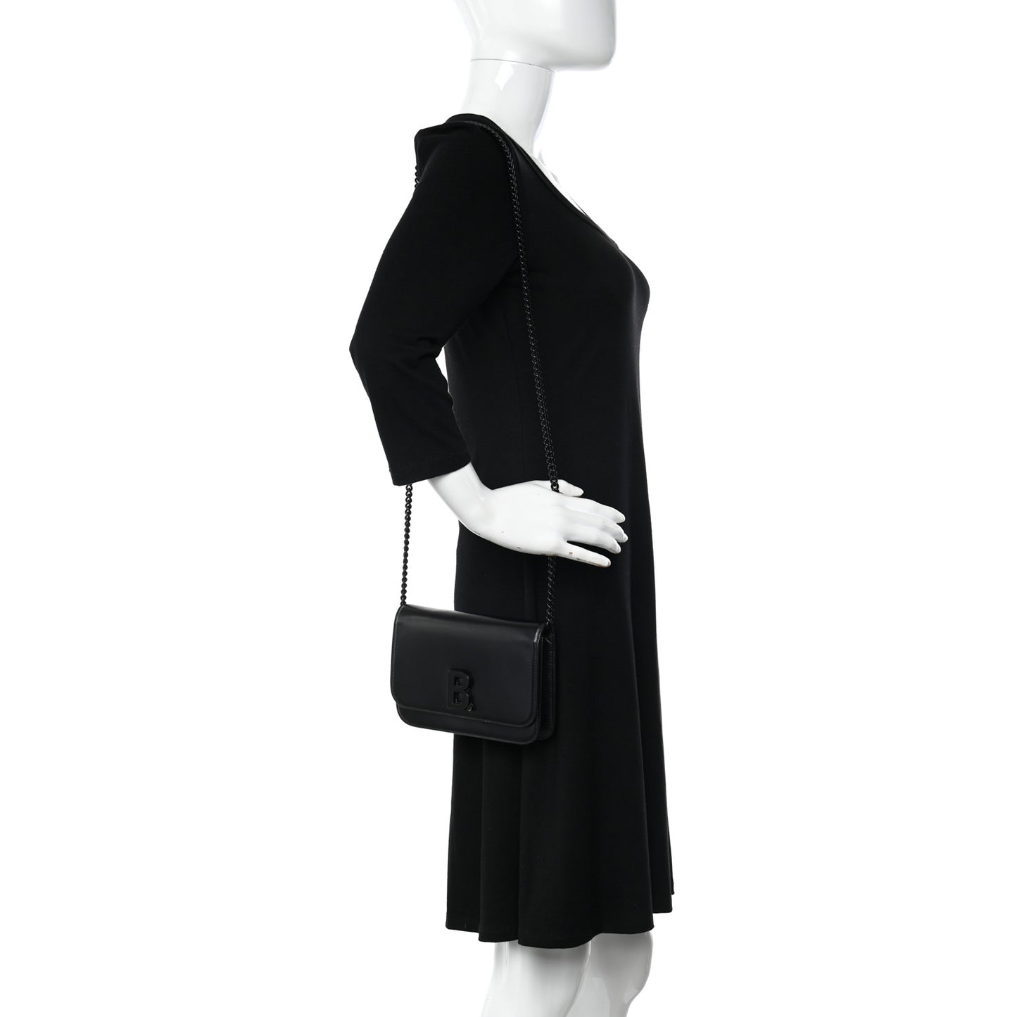 Smooth Calfskin B Wallet on Chain Black