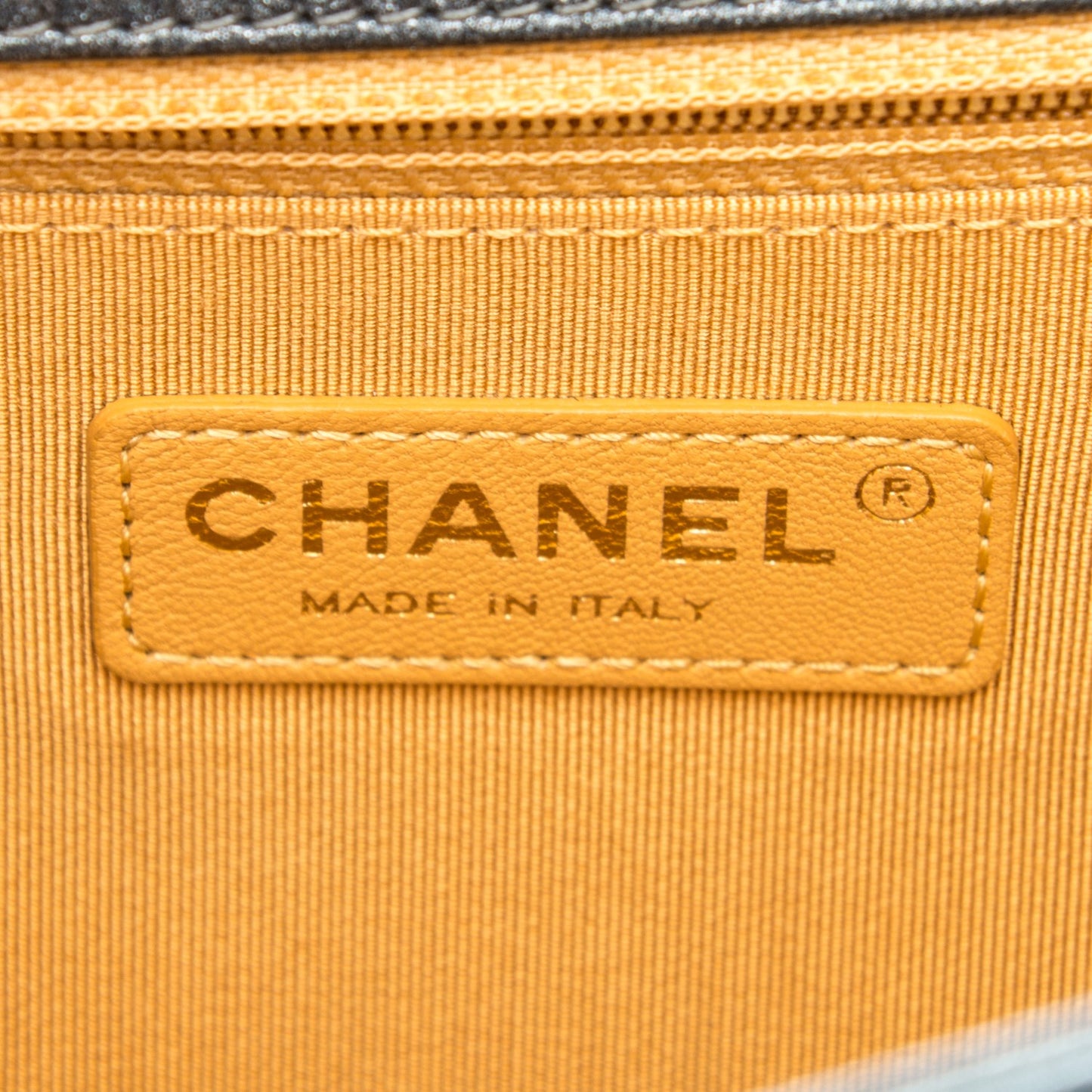 Pearl Calfskin New Medium Boy Flap Dark Grey