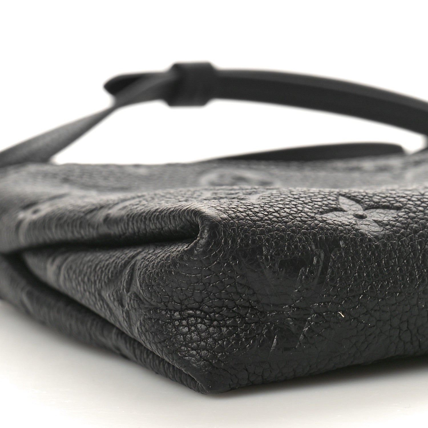 Louis Vuitton Empreinte Pallas Crossbody Black 8 of 9