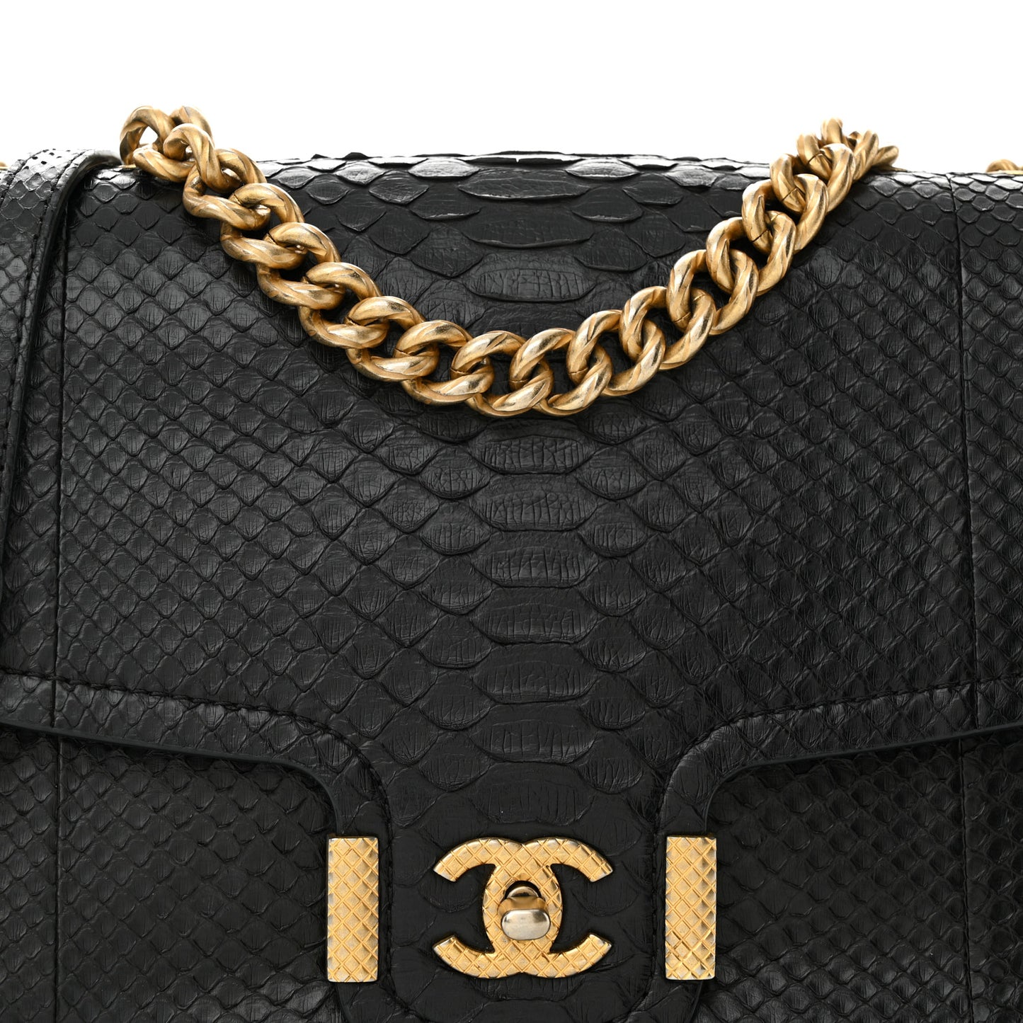 Snakeskin CC Flap Black