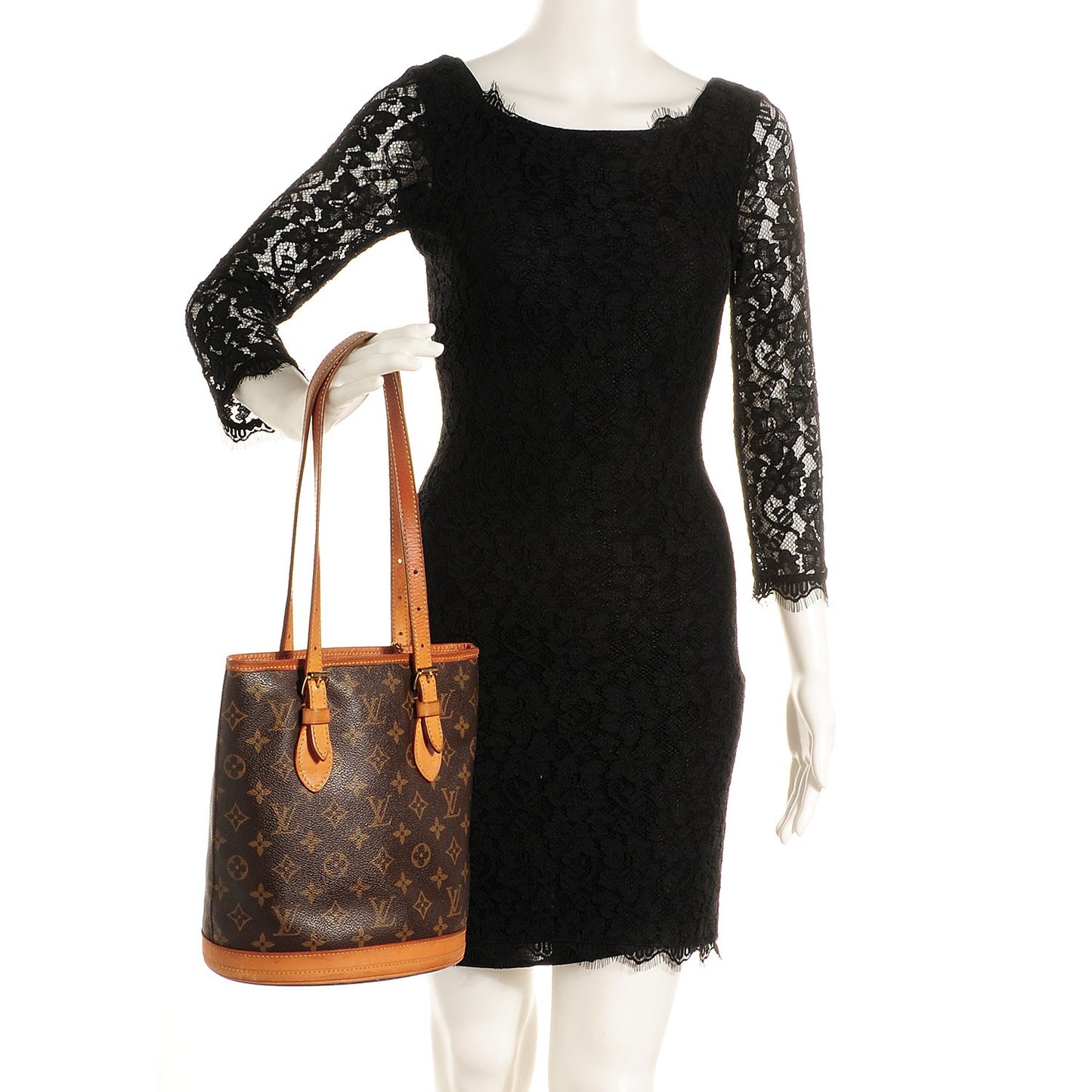 Monogram Petit Bucket 23