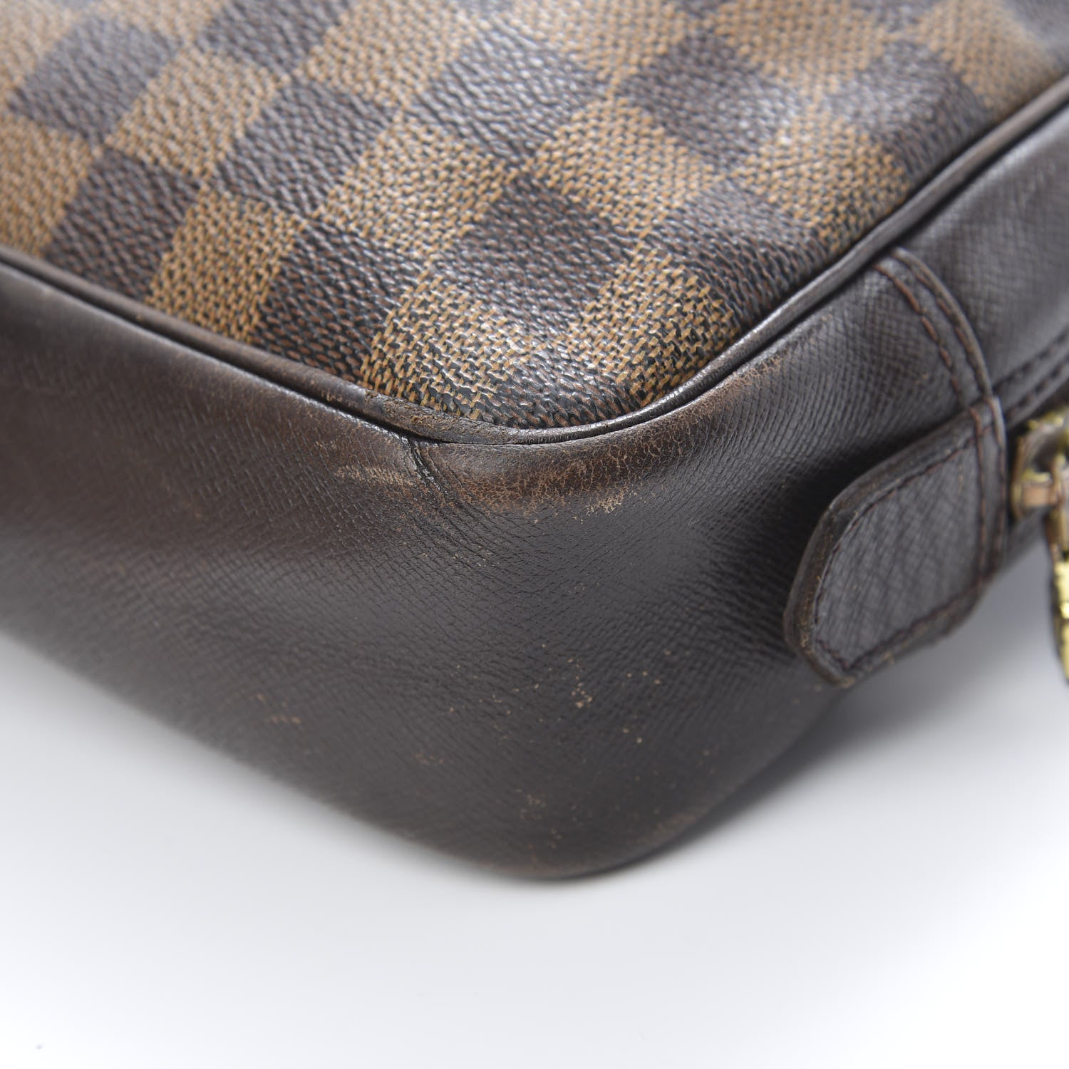 Louis Vuitton Damier Ebene Trousse Toilette 28 11 of 17